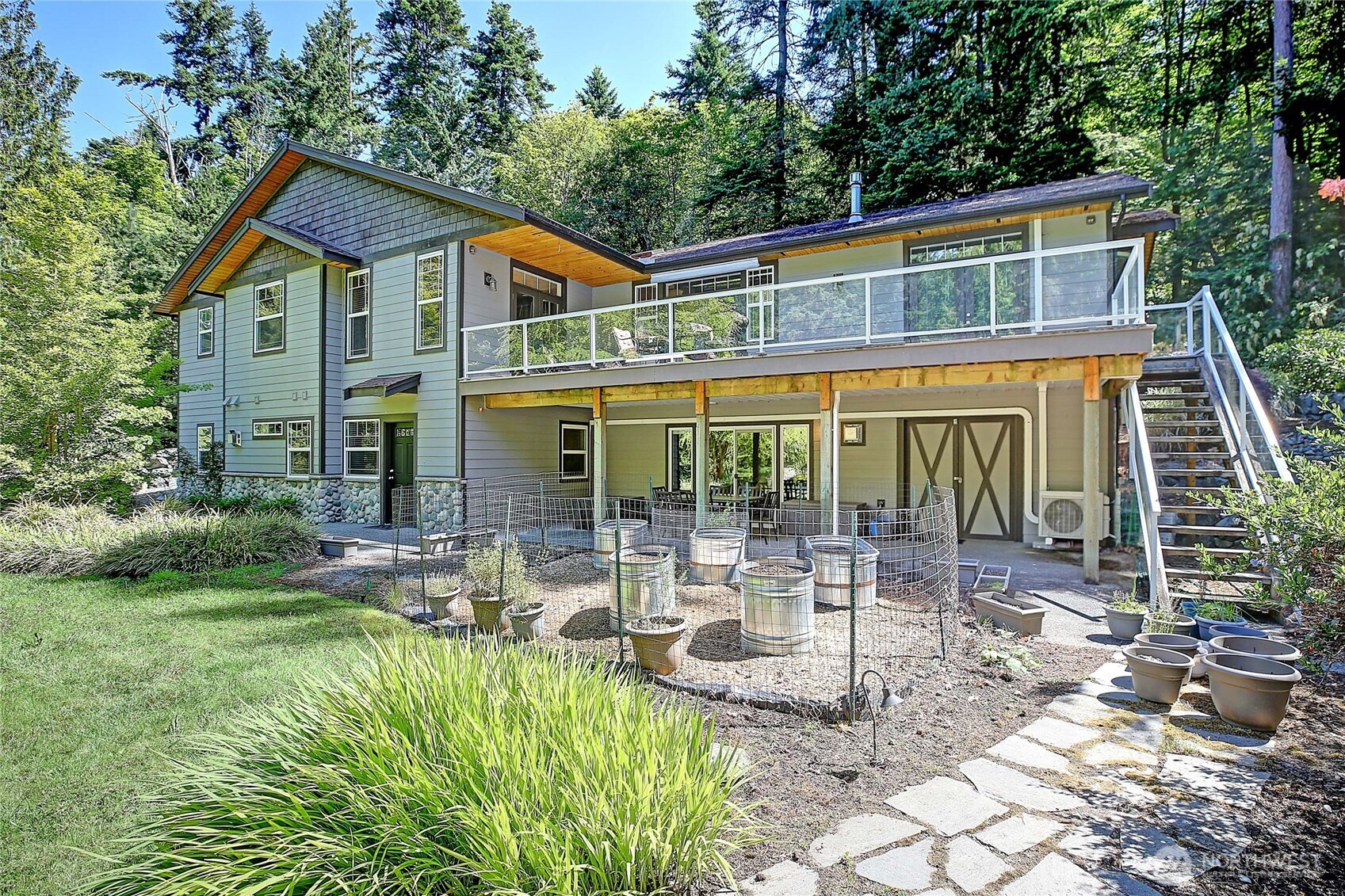 628 Sunset Drive