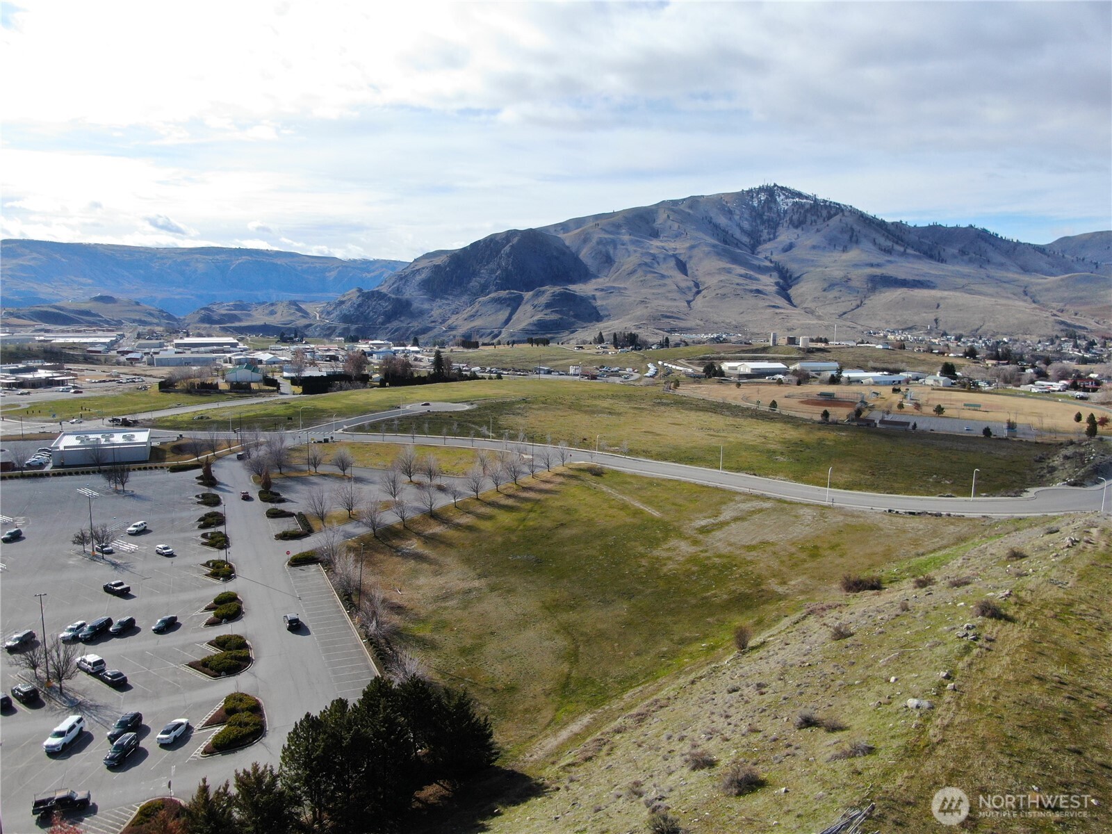 100 Apple Blossom Drive