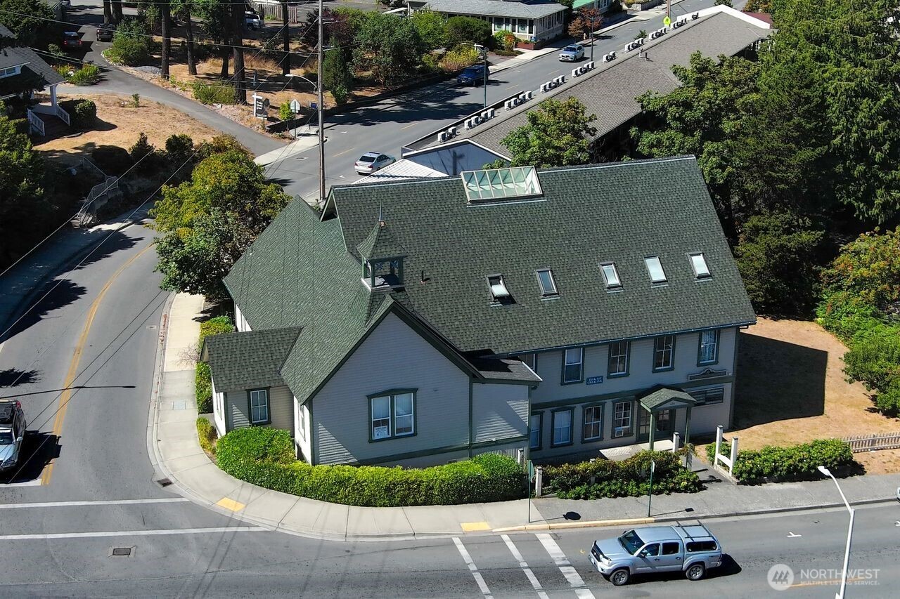 470 Spring Street