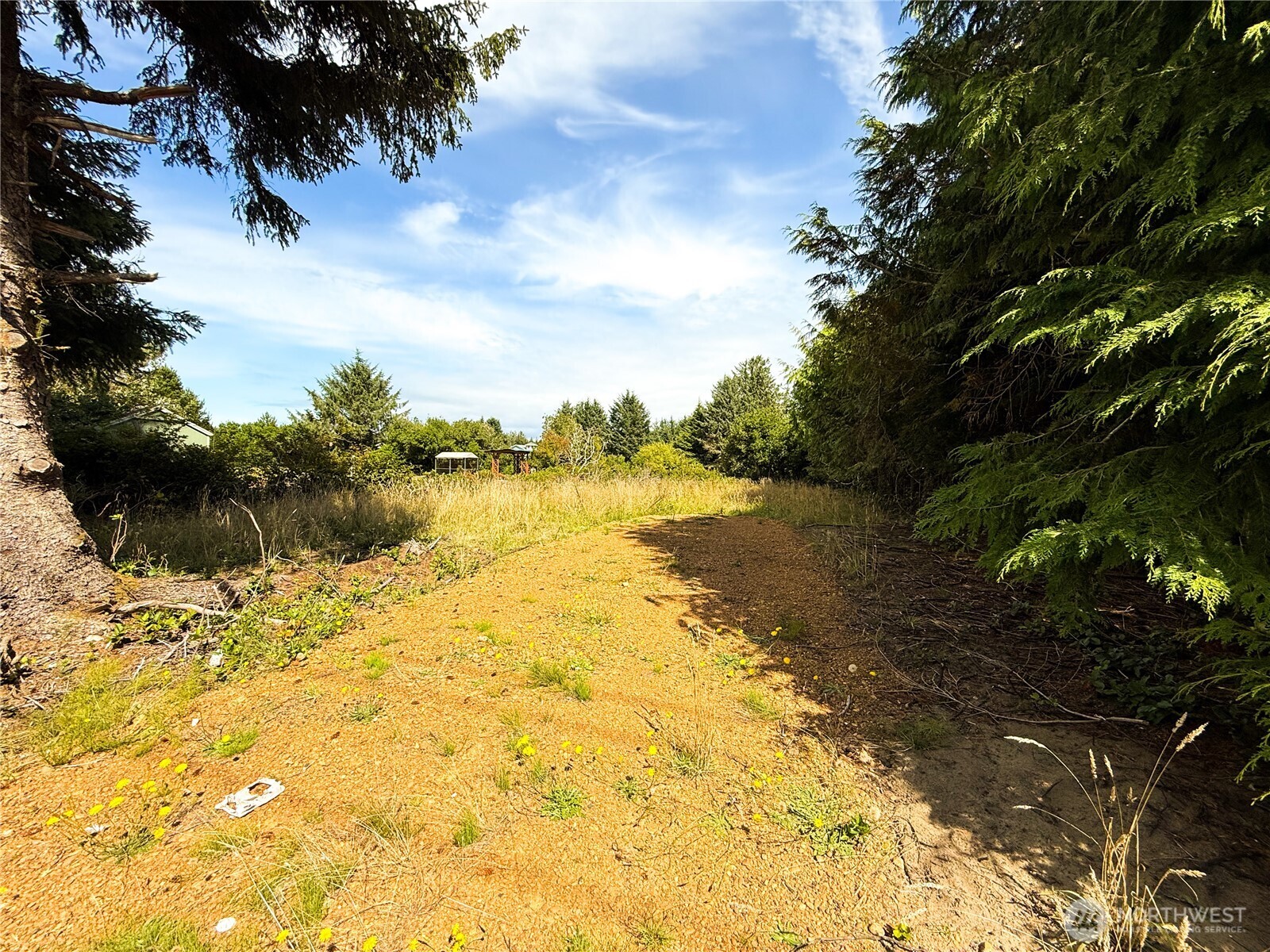 558 Point Brown Ave SE