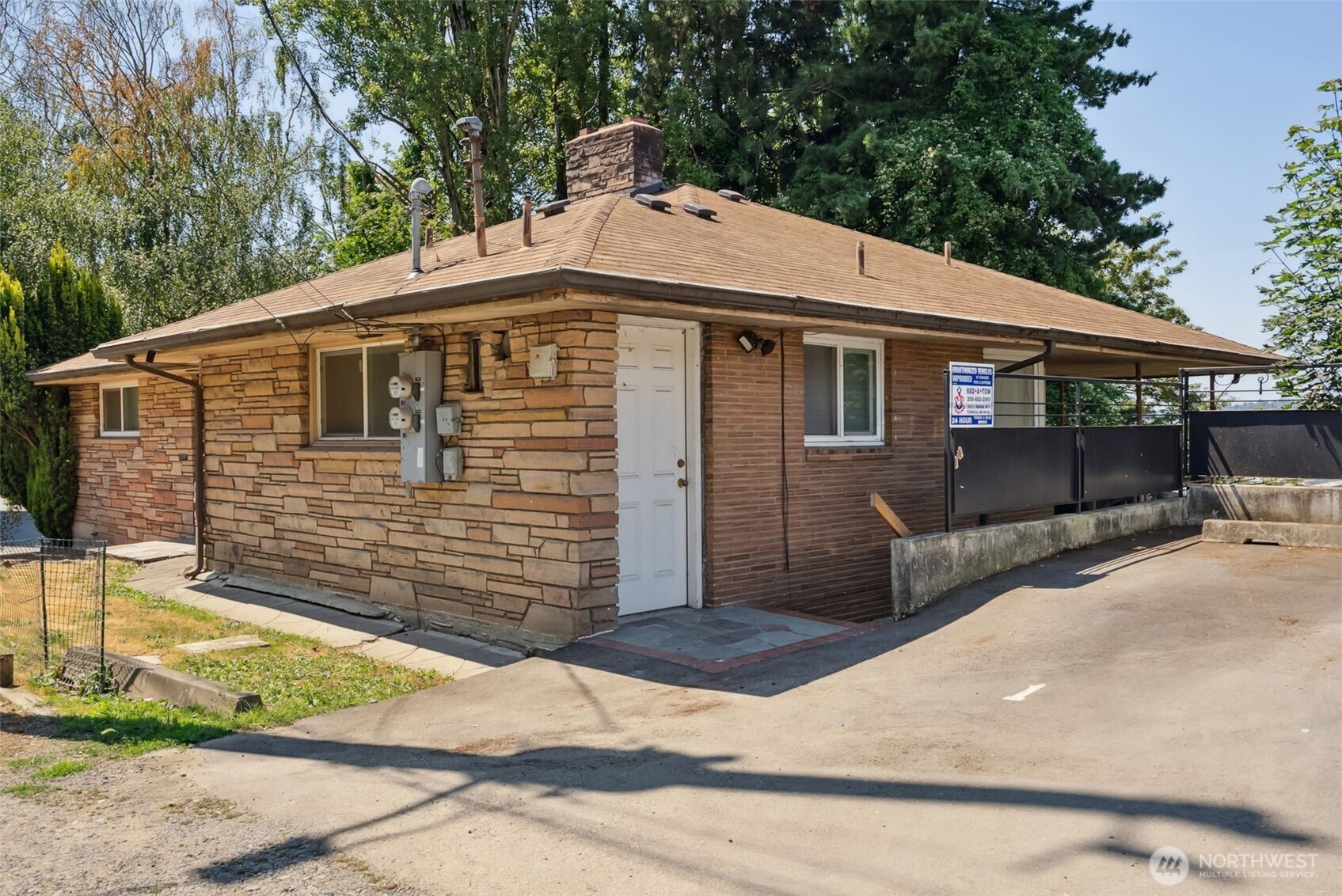 1306 Bayview Street