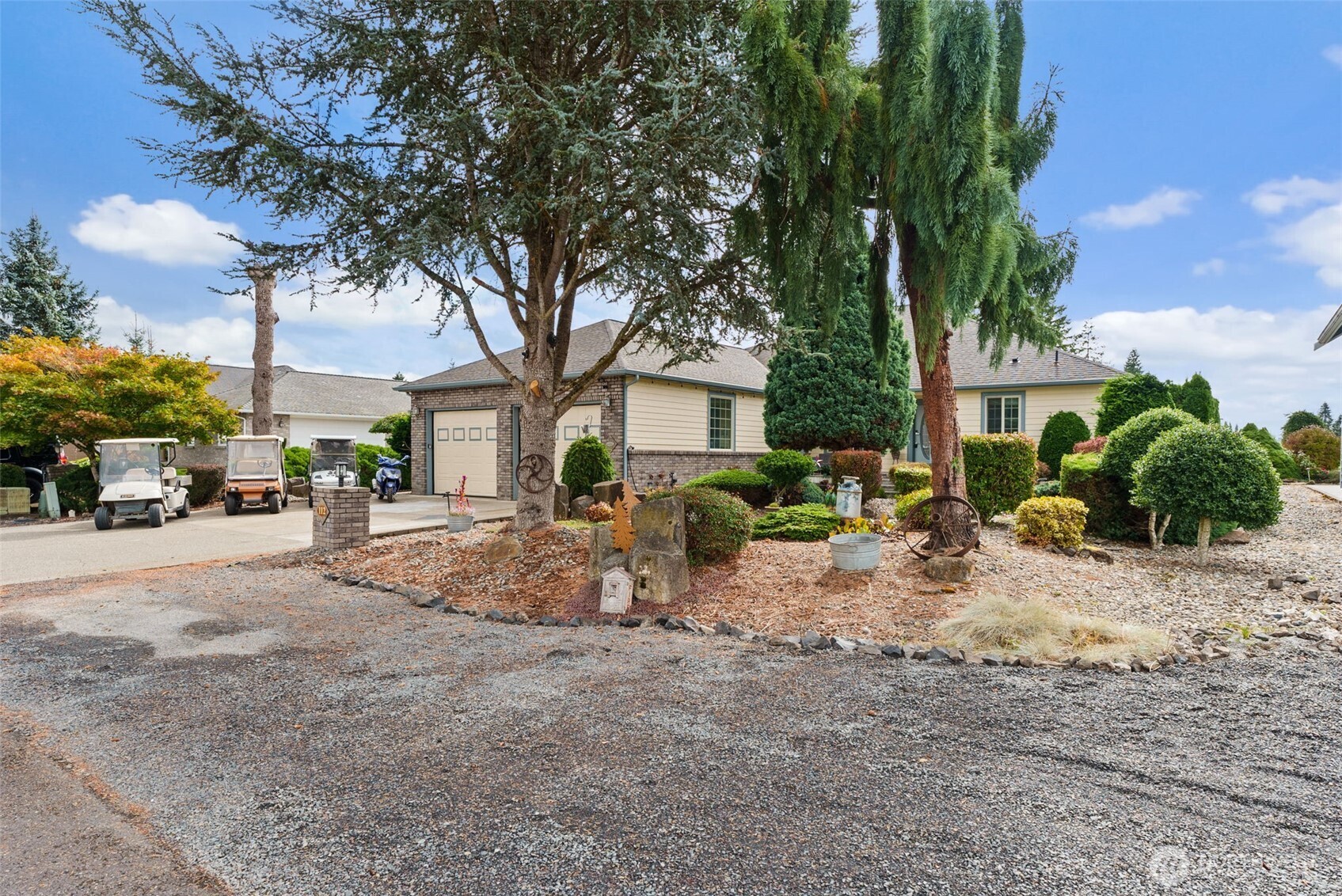 112 Village Way Drive