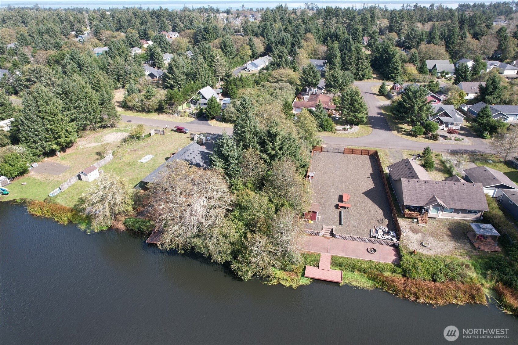 697 Island Circle