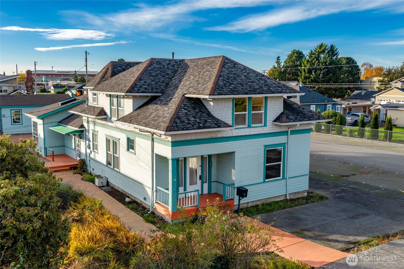 225 Walnut Street
