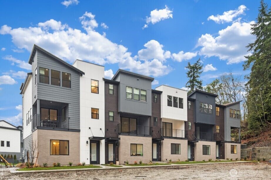 10814 (HS 61) 120th Lane #A