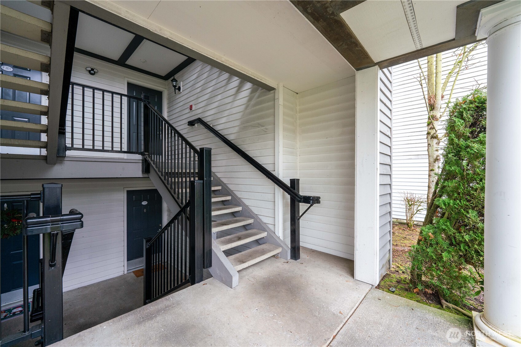 15415 35th Avenue #F204