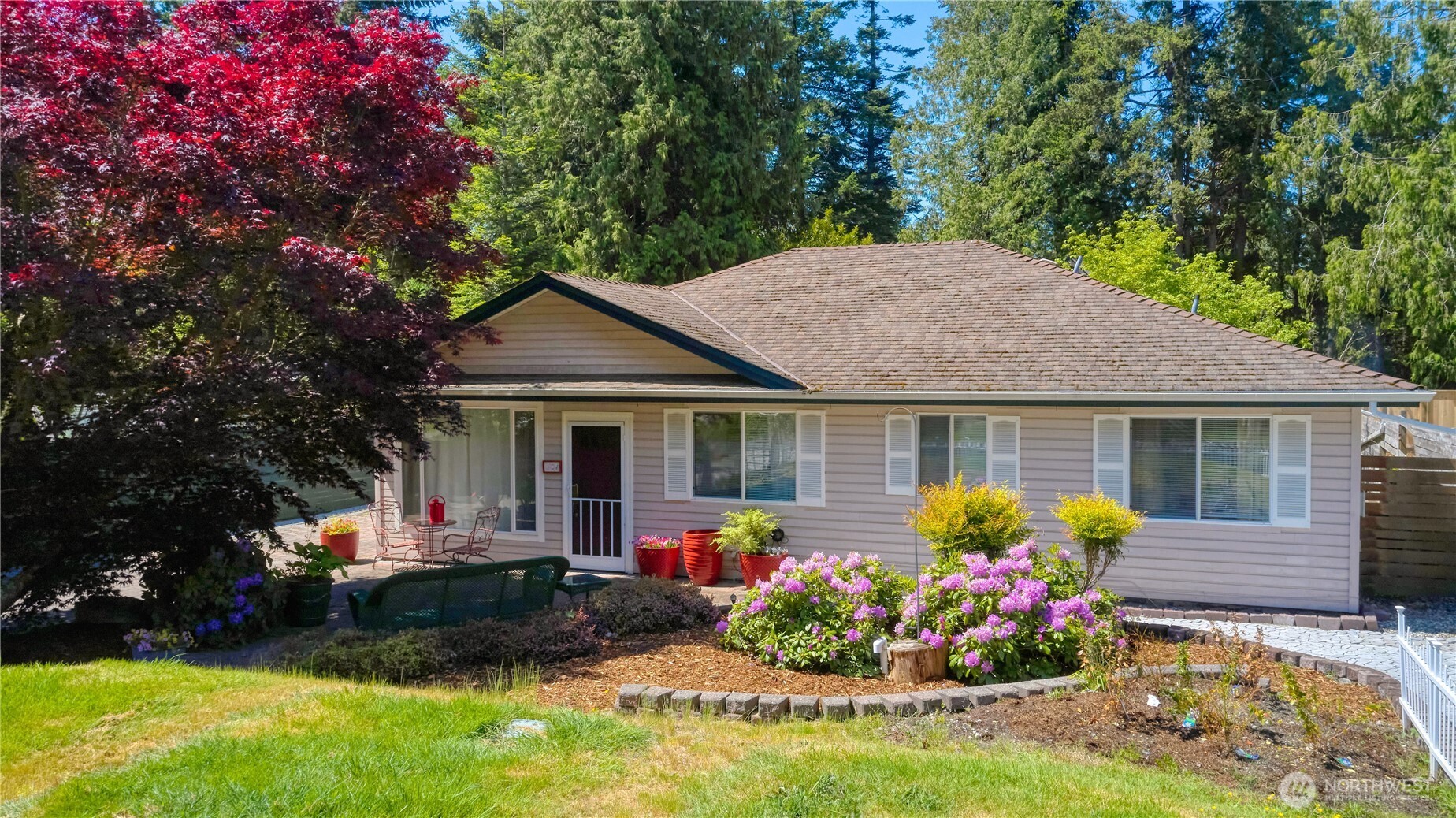 245 Shady Glen Avenue