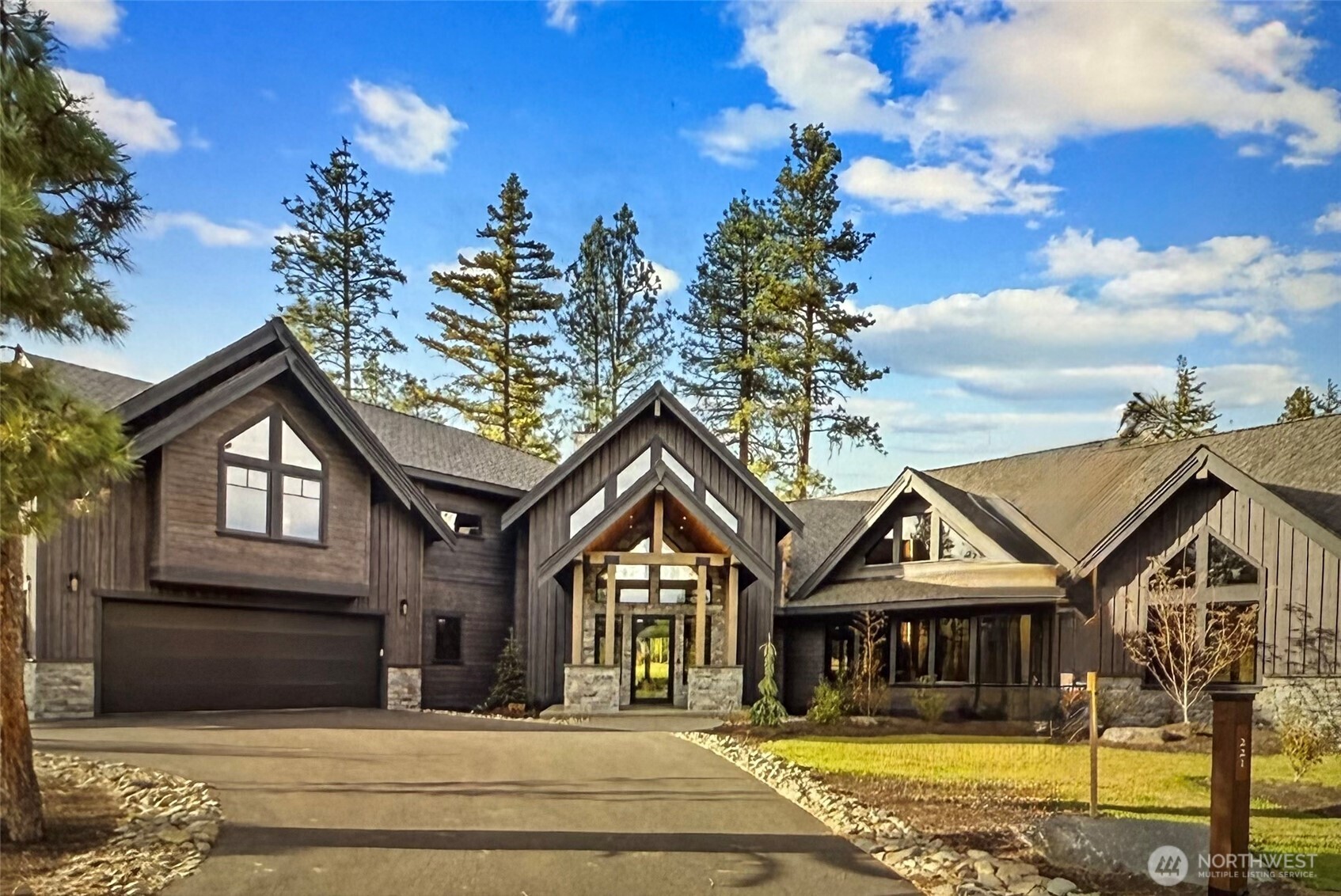 221 Tipple Hill Loop