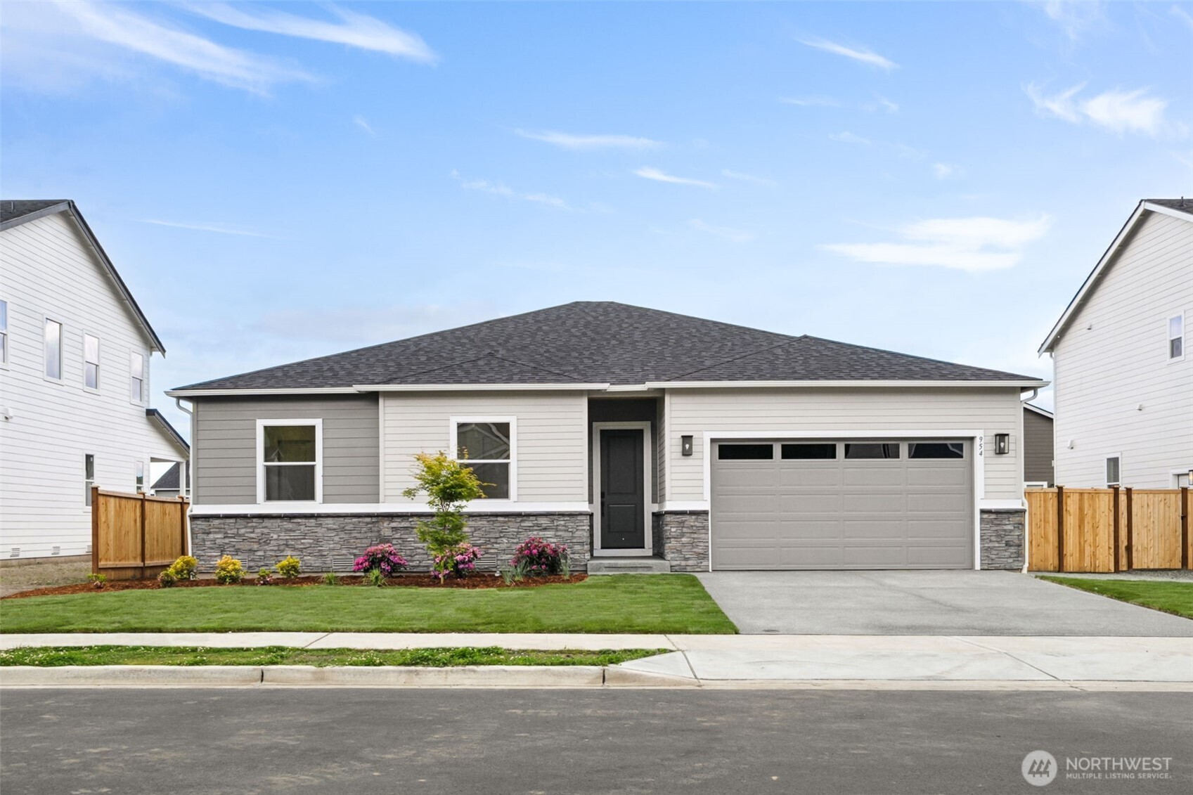 954 Lucas Avenue #23