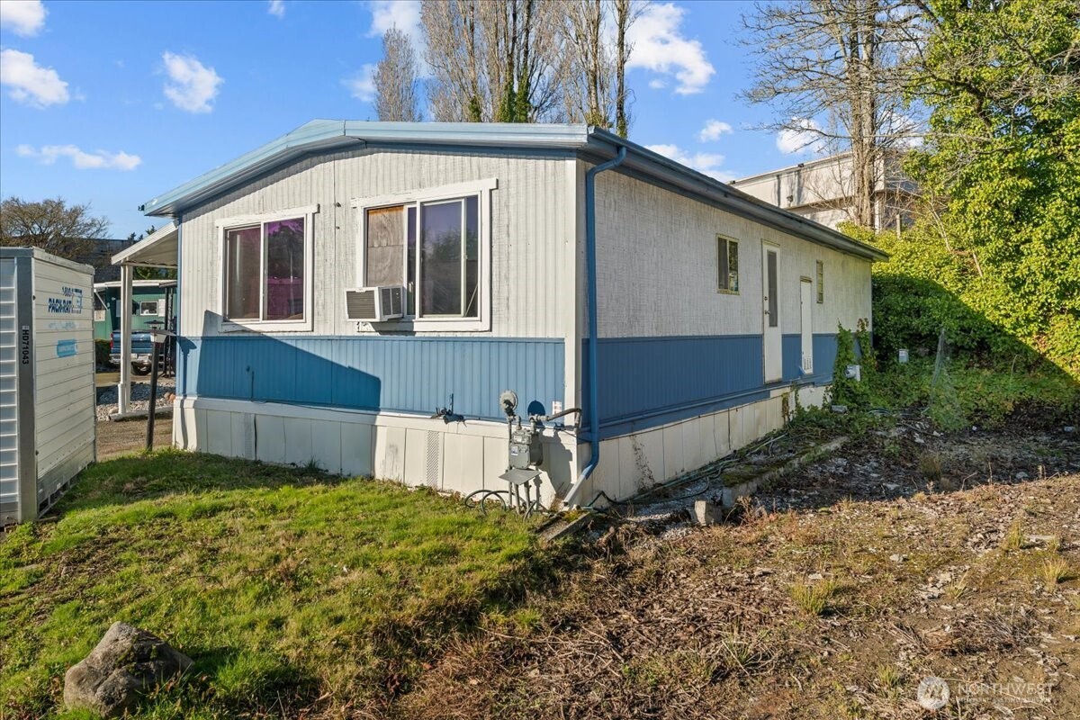 14322 Admiralty Way #9