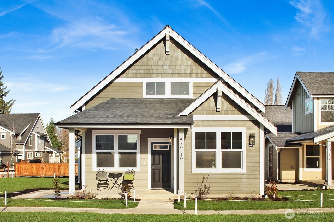 530 Sunset Drive #10