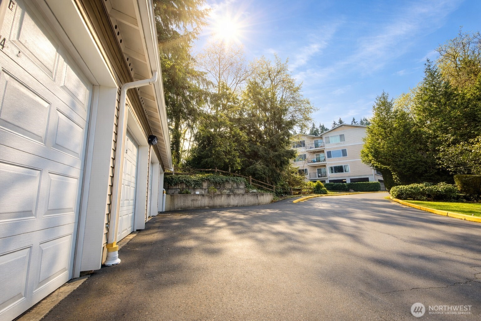 15000 Juanita Drive #403