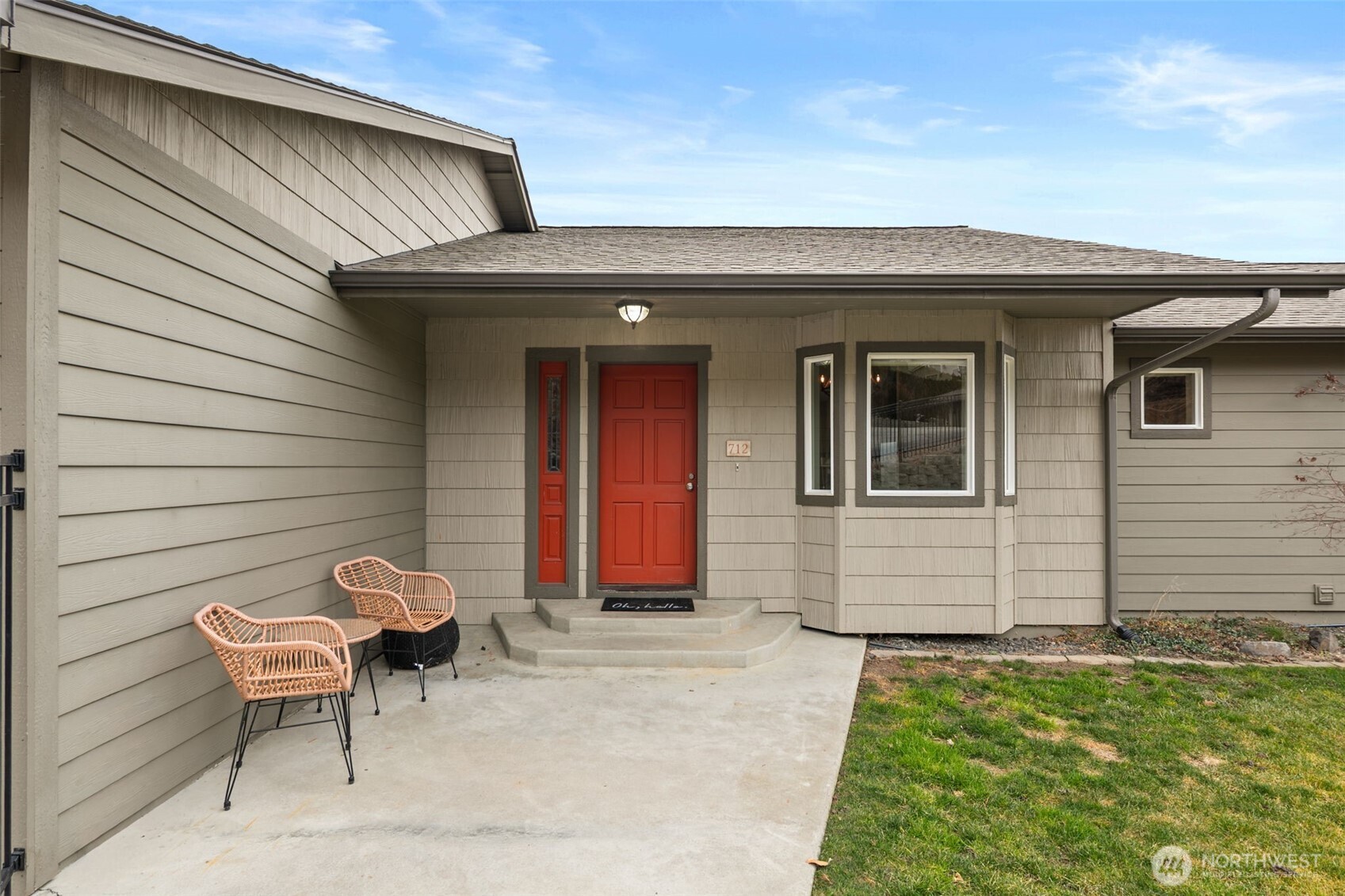 712 Vista View Place