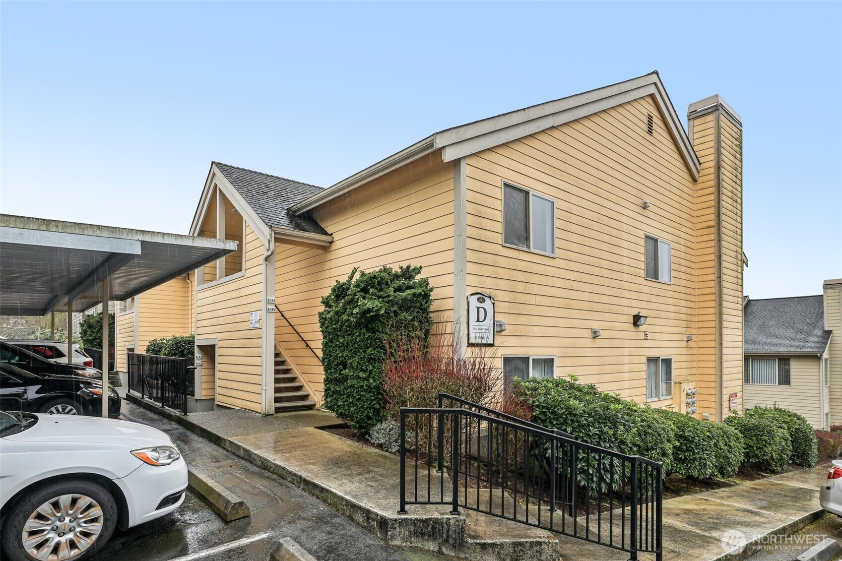 1111 Villard Street #D25