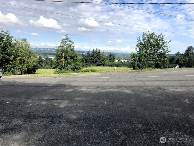 10043 Carr Road