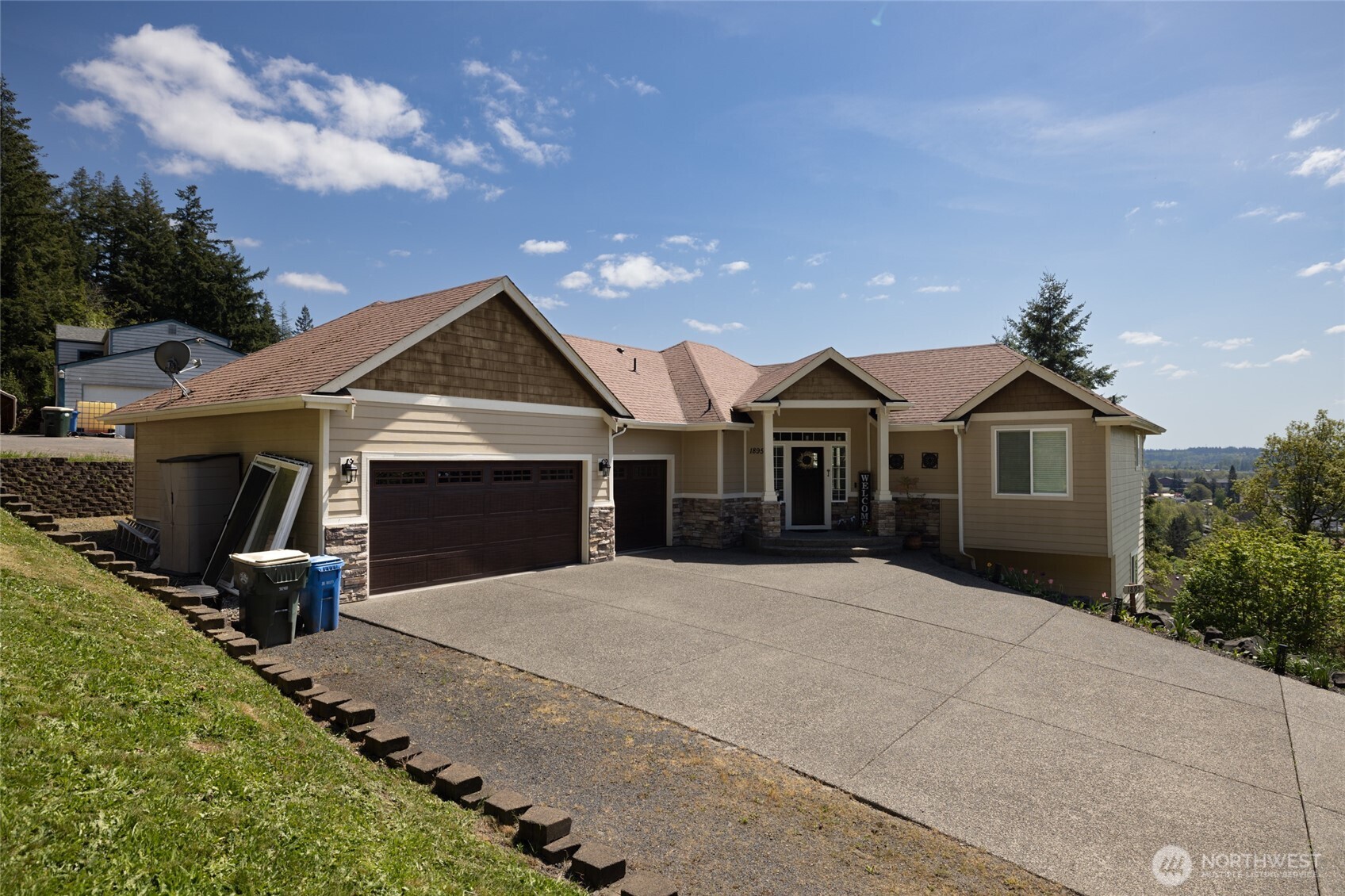 1895 Maple Drive