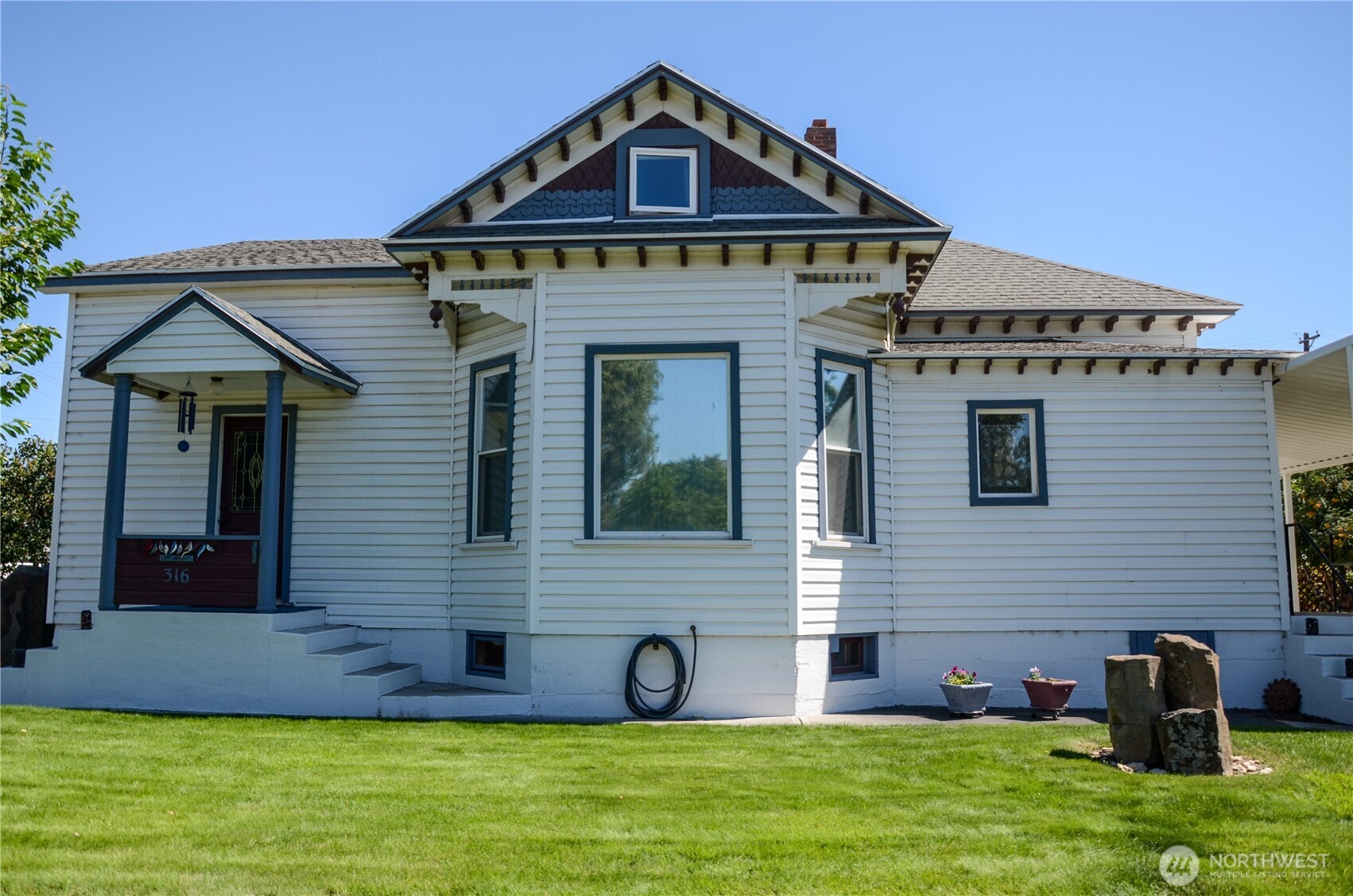316 Alder Avenue