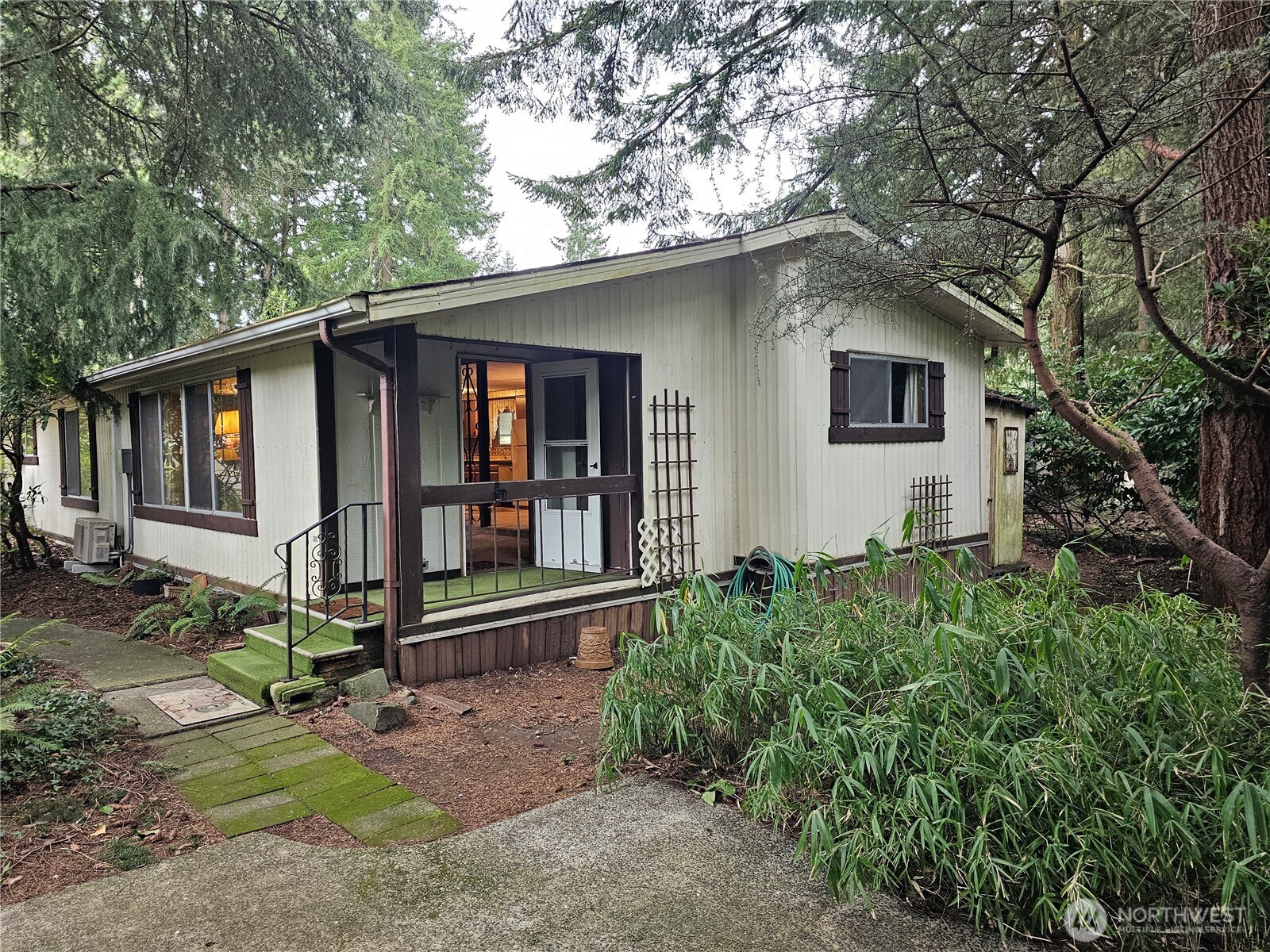 2419 Jahn Avenue #29