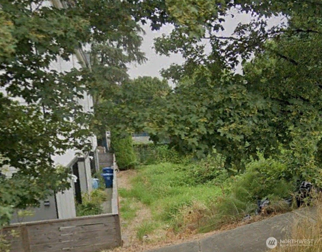 532 Concord Street