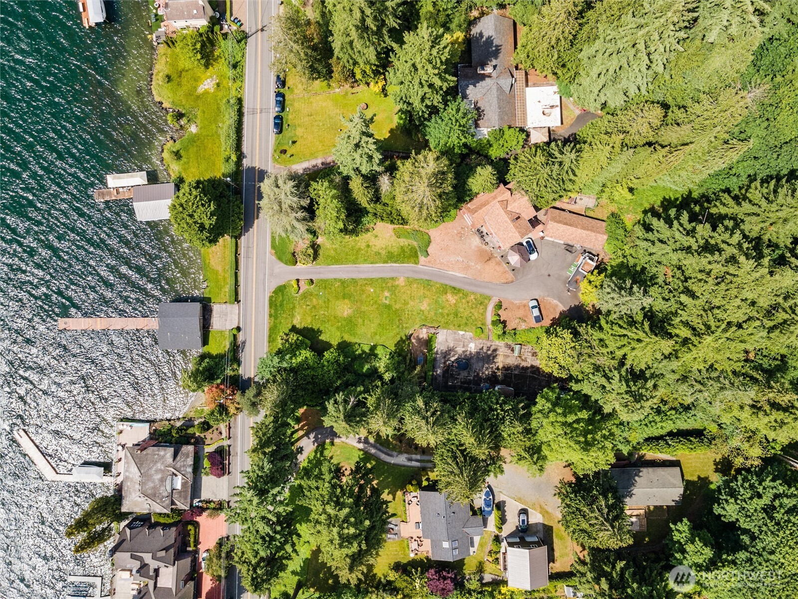 13117 Holmes Point Drive
