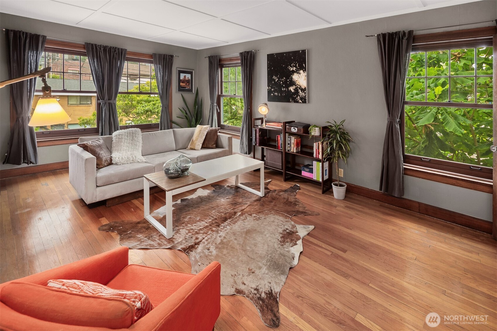 408 Bellevue Ave #306