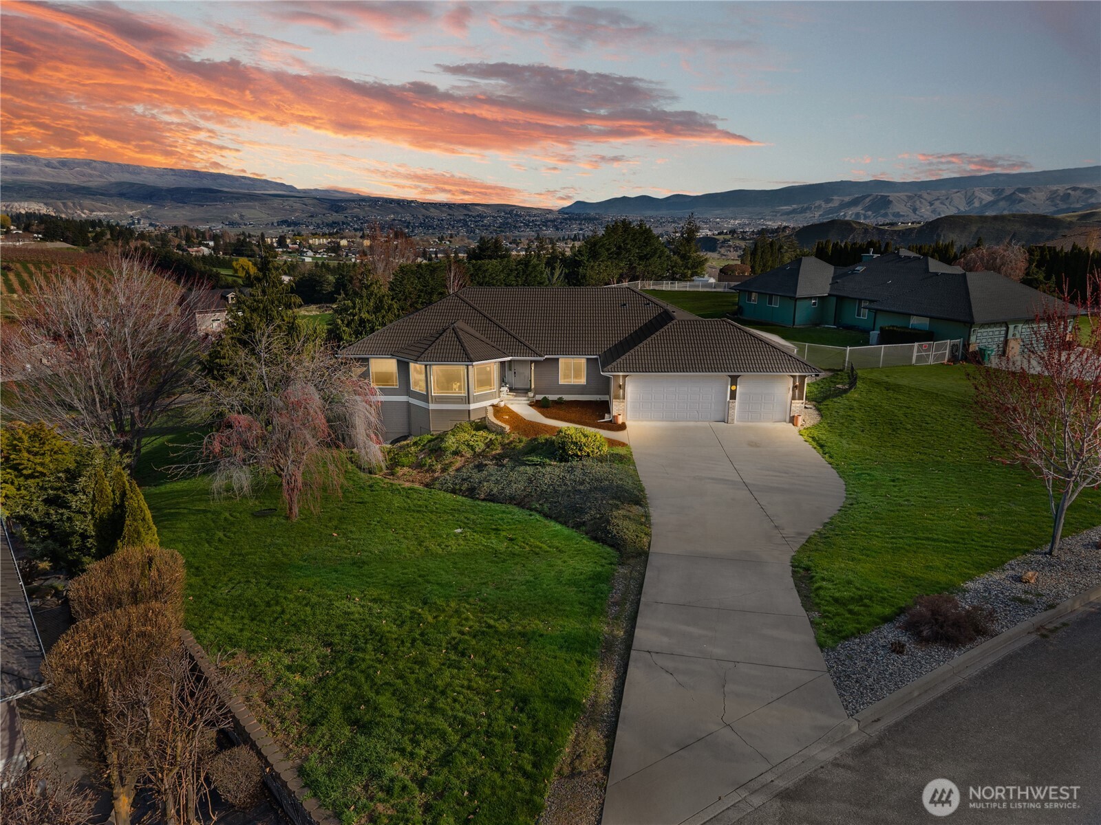 3555 Westridge Place