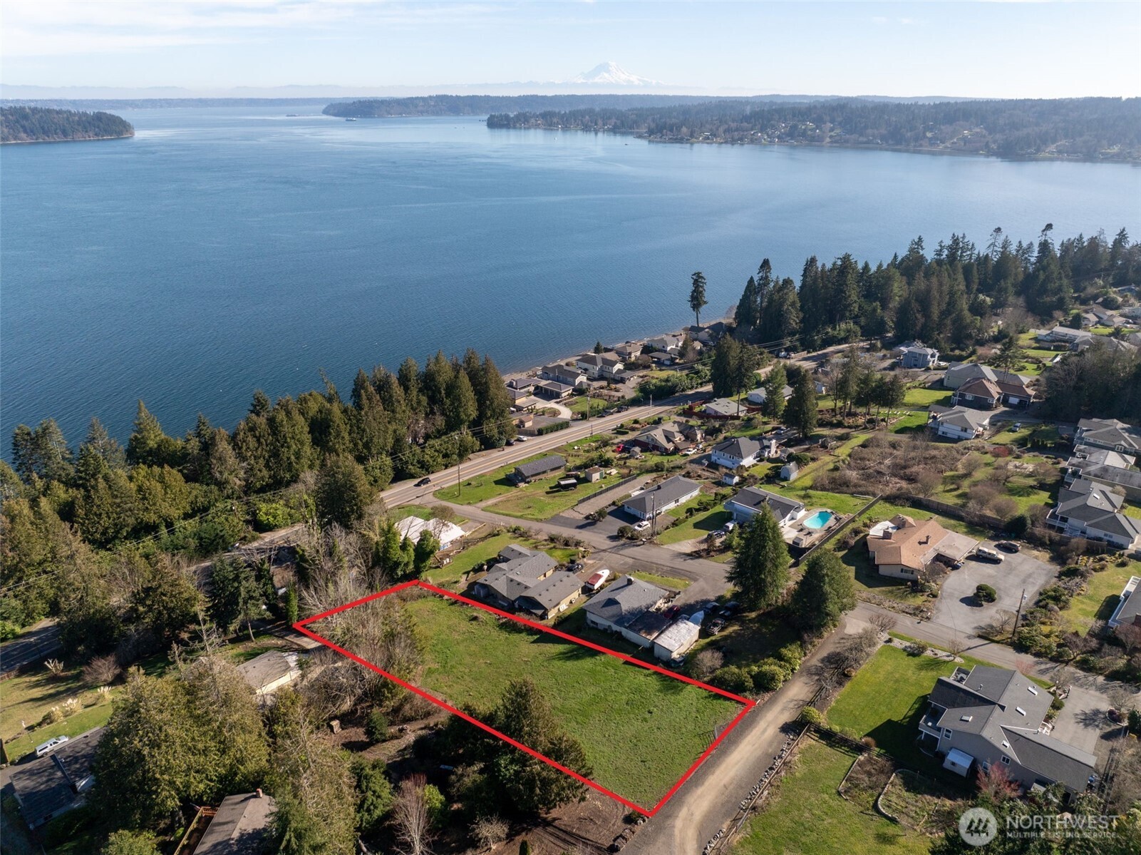 8185 Seaview Drive