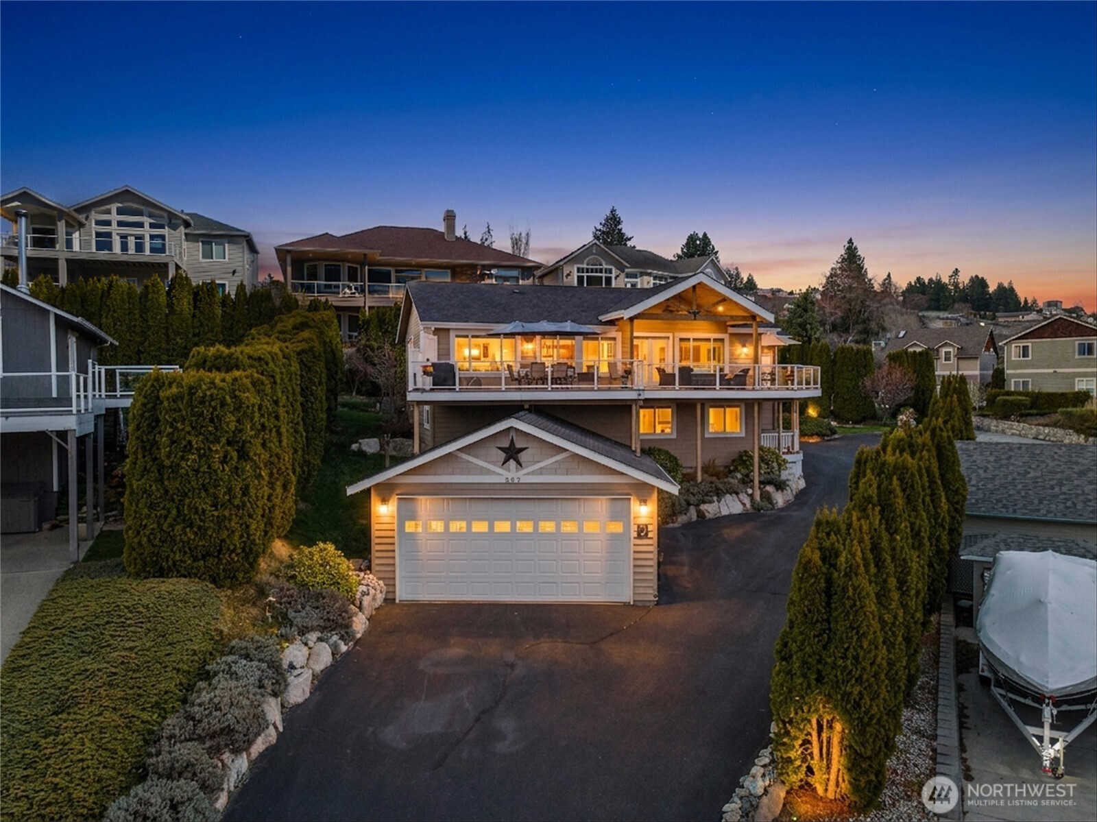 563 Topaz Place