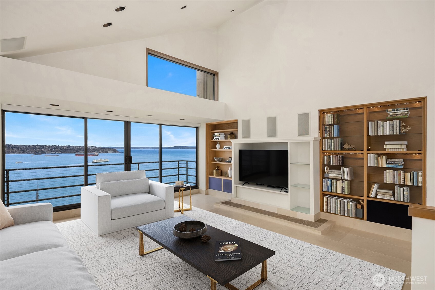 2021 1st Avenue #F20