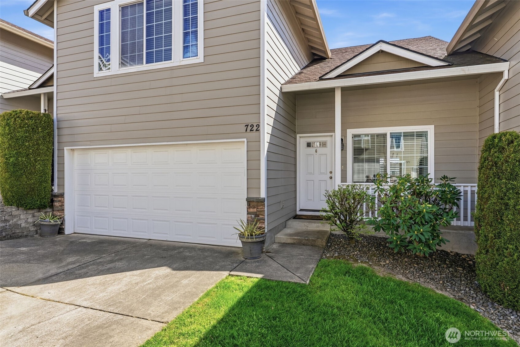 722 Meadow Ridge Lane