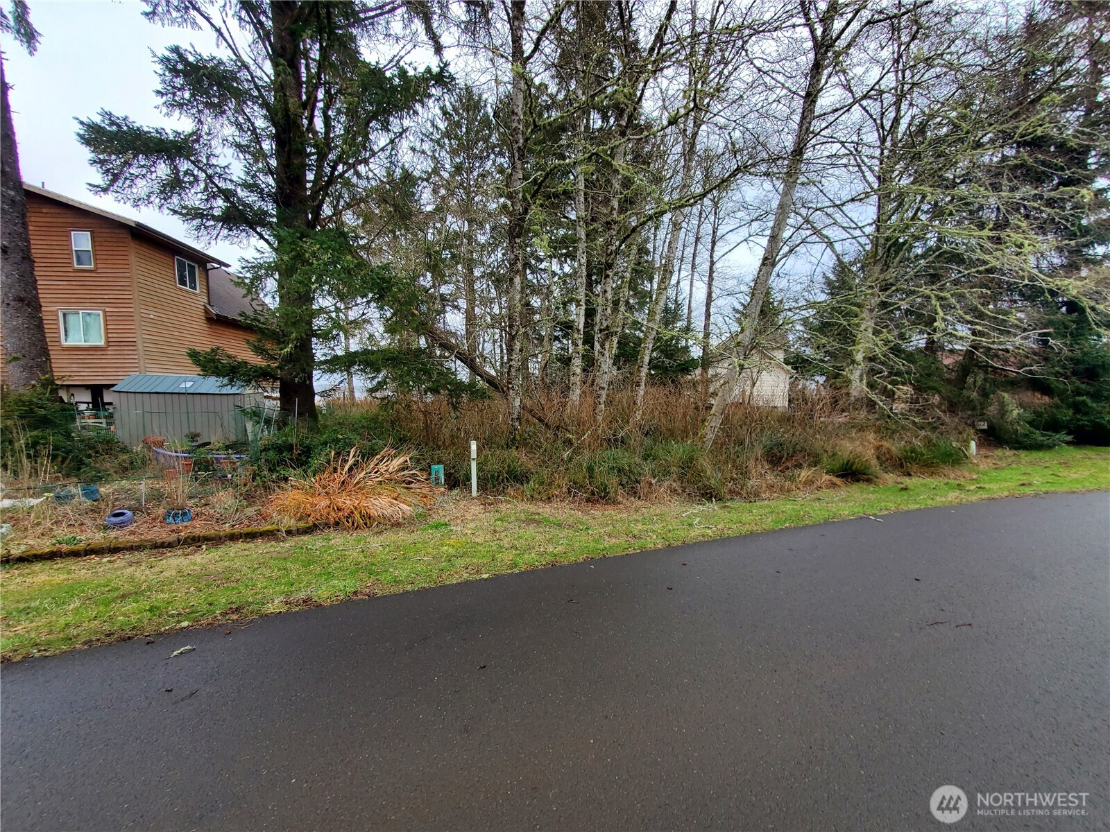 816 Duck lake Drive