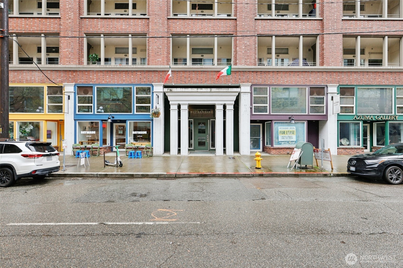 526 1st Avenue #405