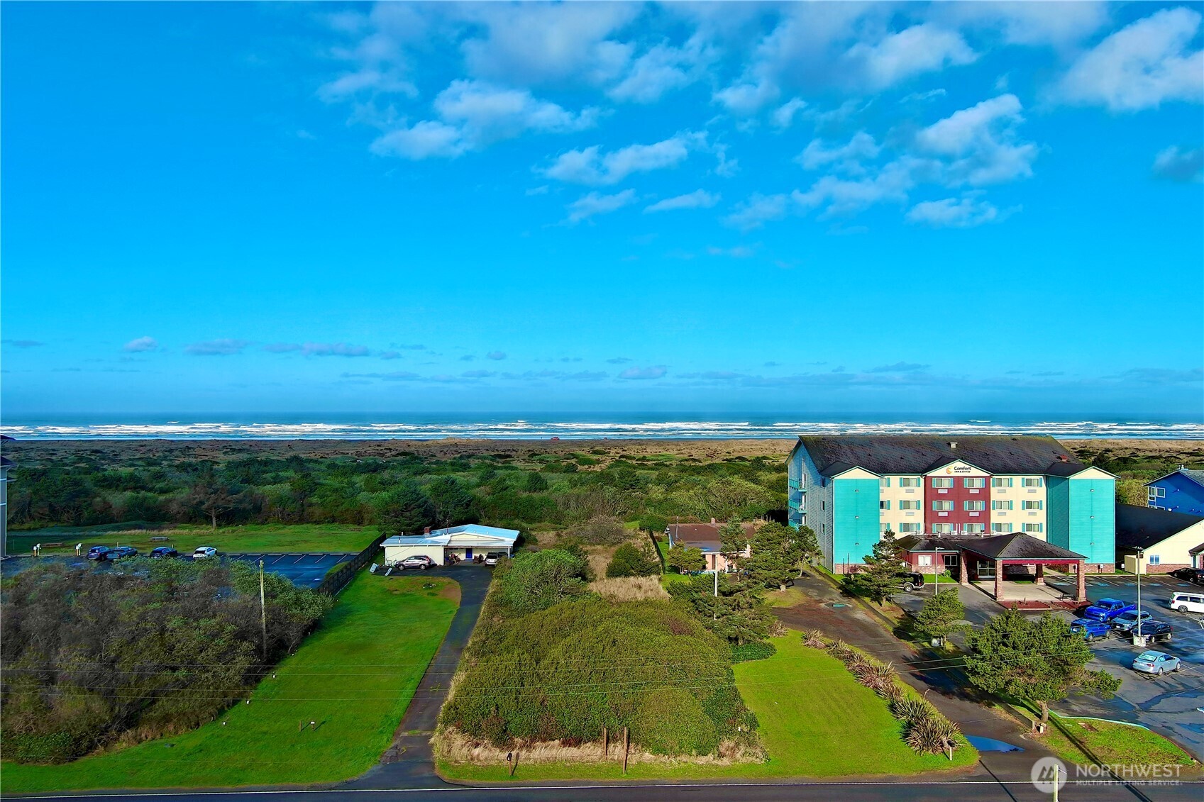 823 Ocean Shores Boulevard