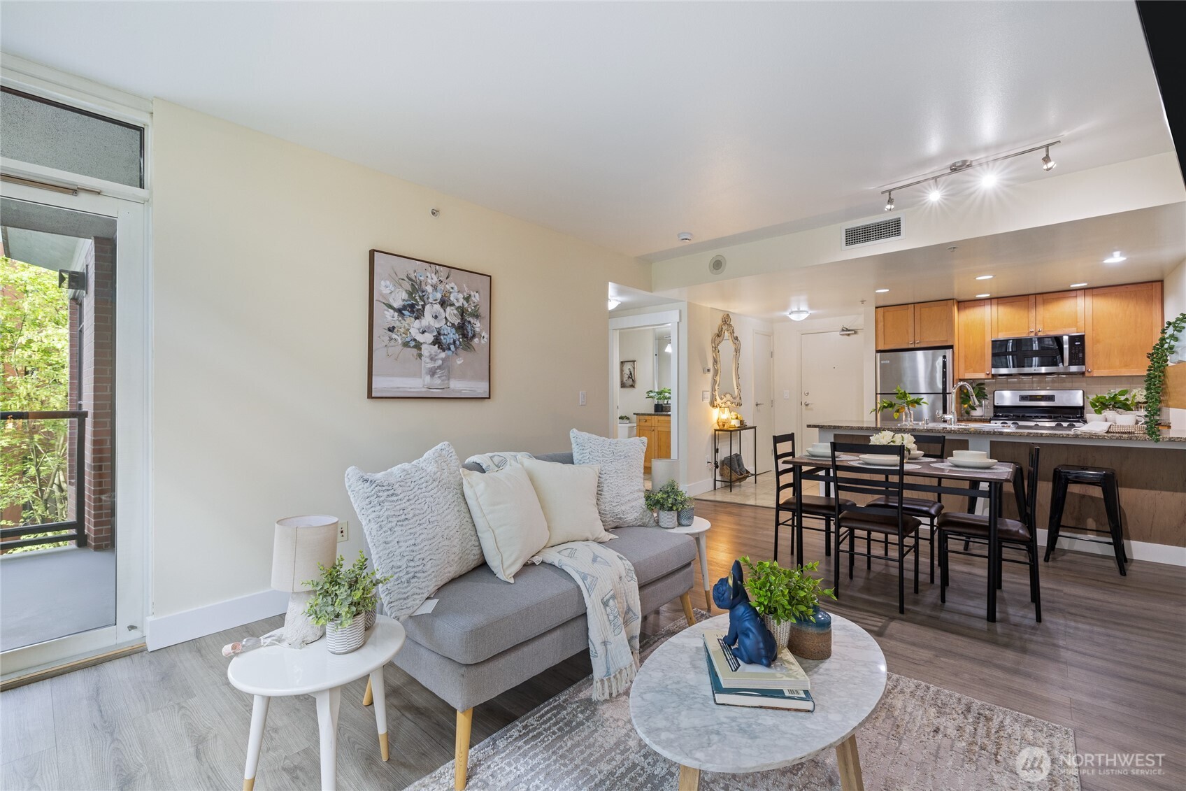 1420 Terry Avenue #607