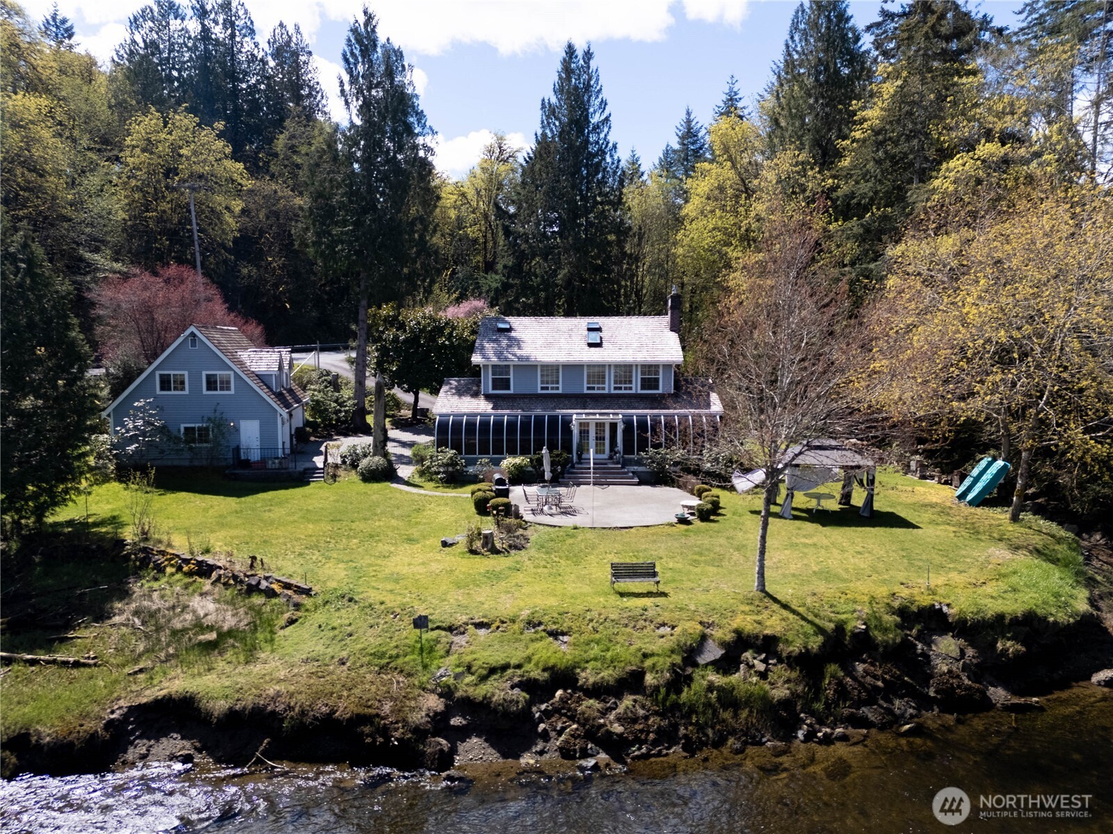 8320 Grapeview Loop Road