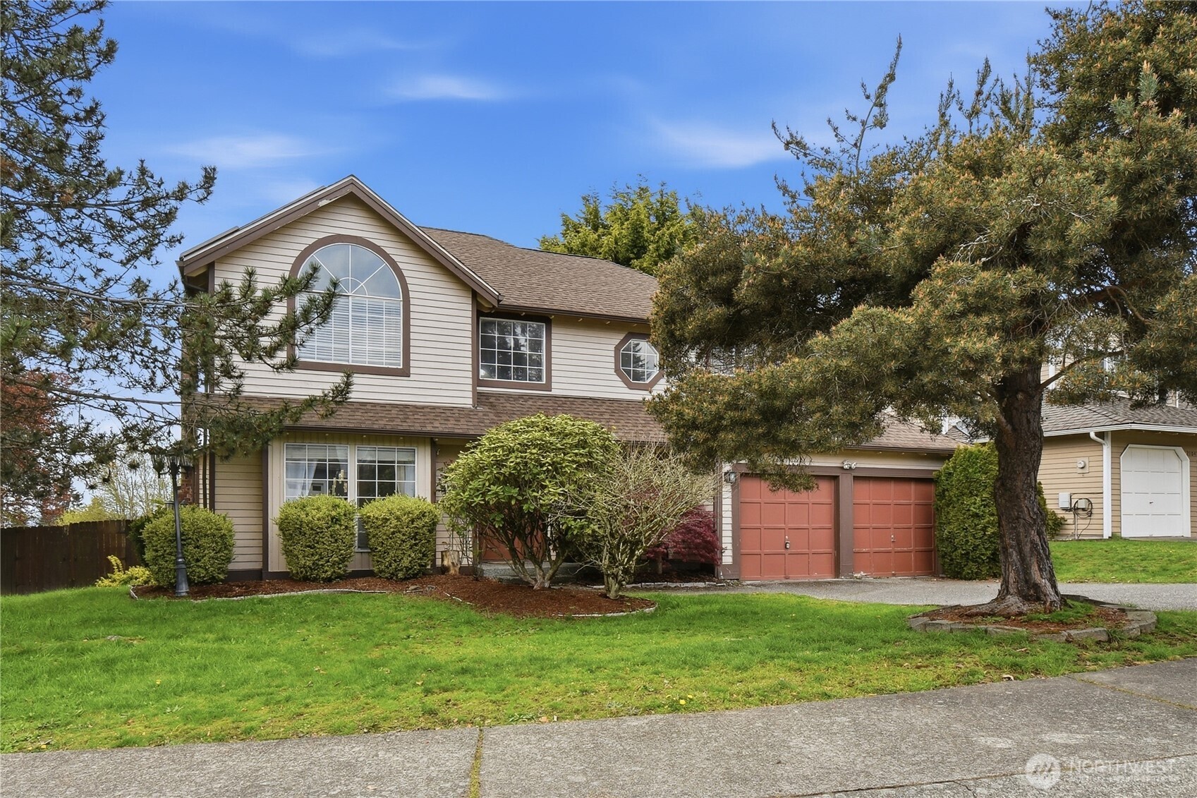21049 103rd Ave SE