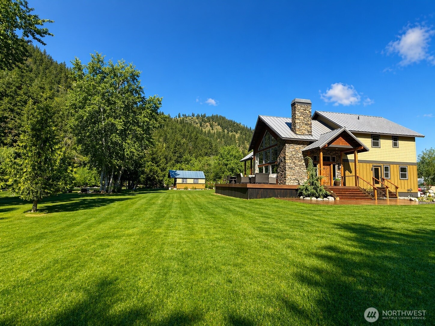 180 Country River Lane