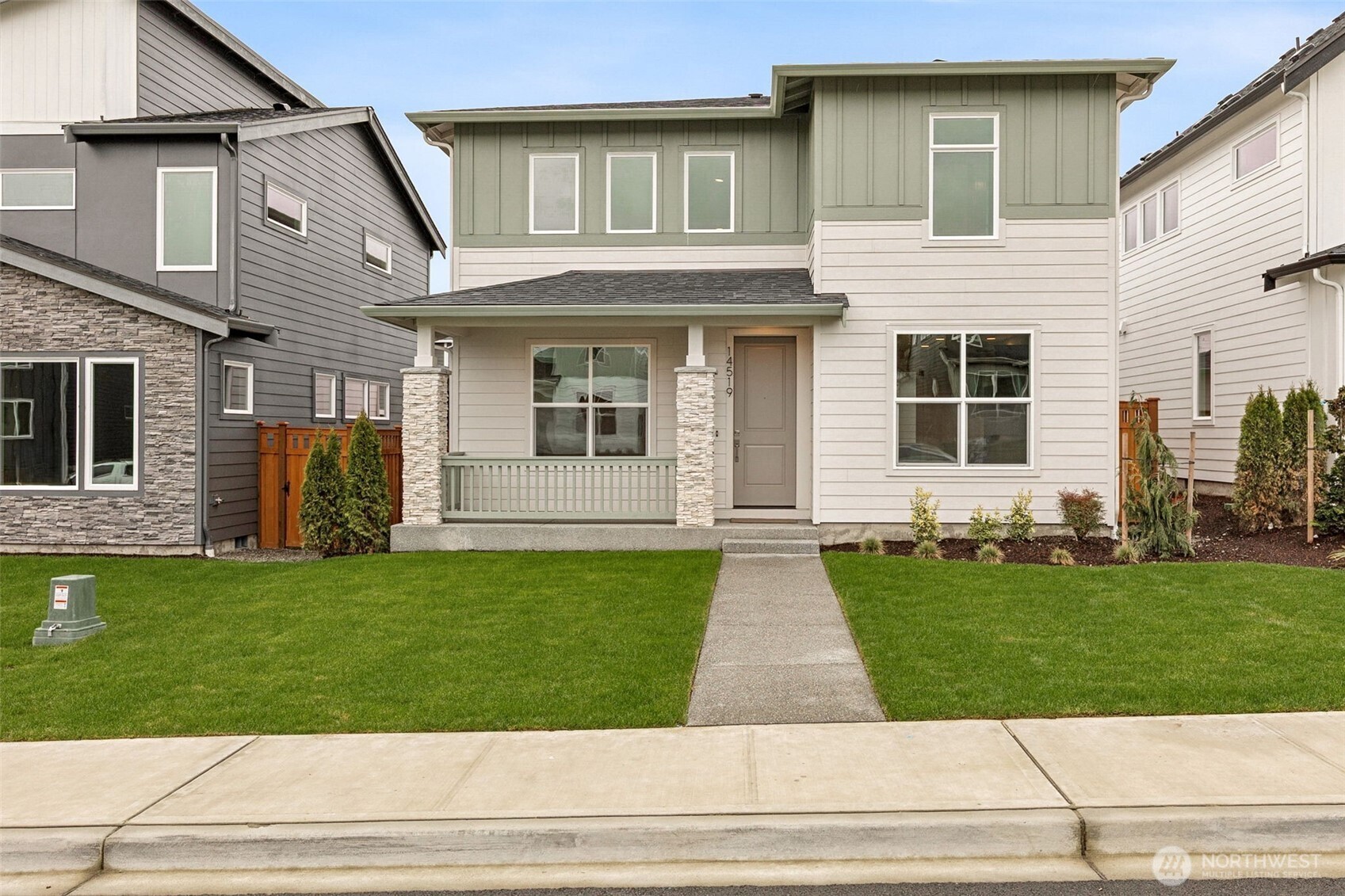 14519 204th Avenue #903