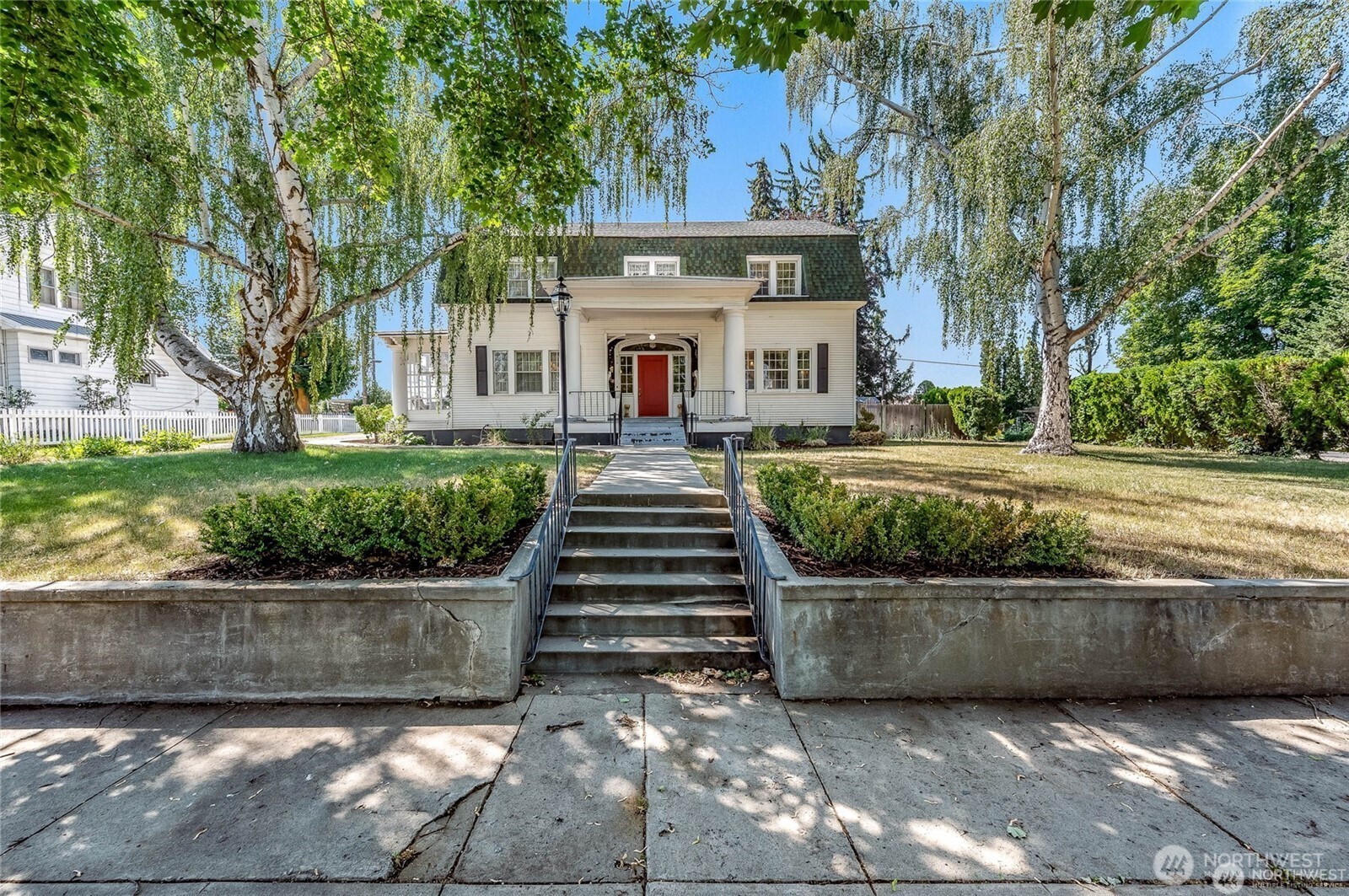 612 Birch Street
