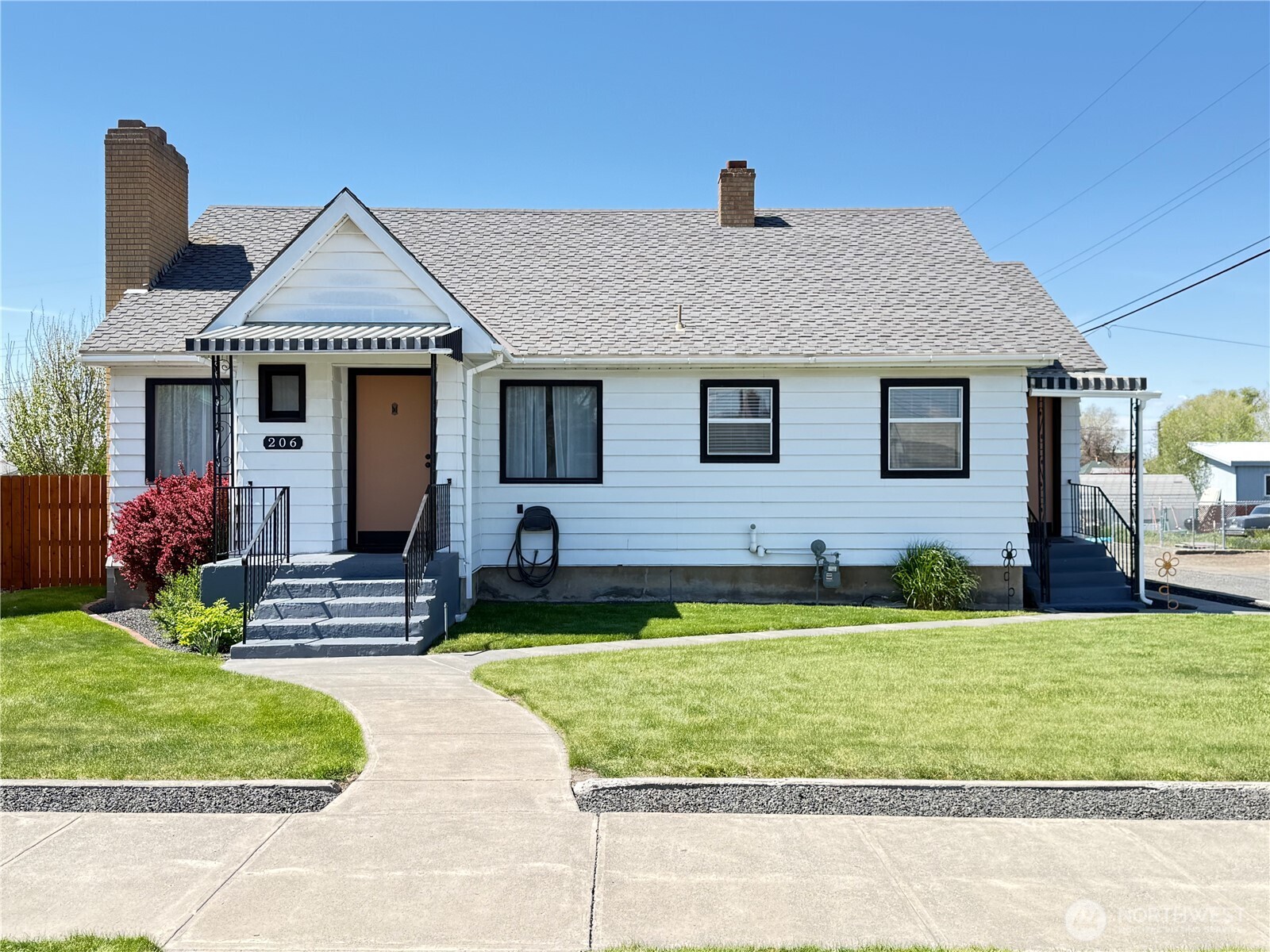 206 Alder Street