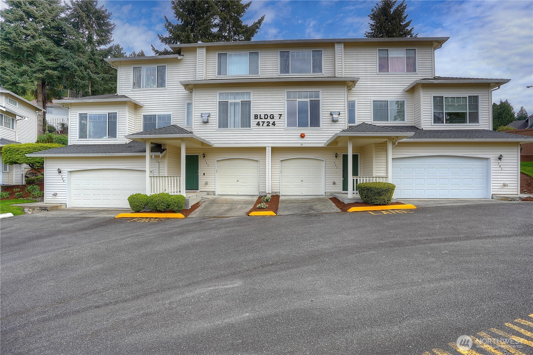 4724 Mill Pond Drive #702