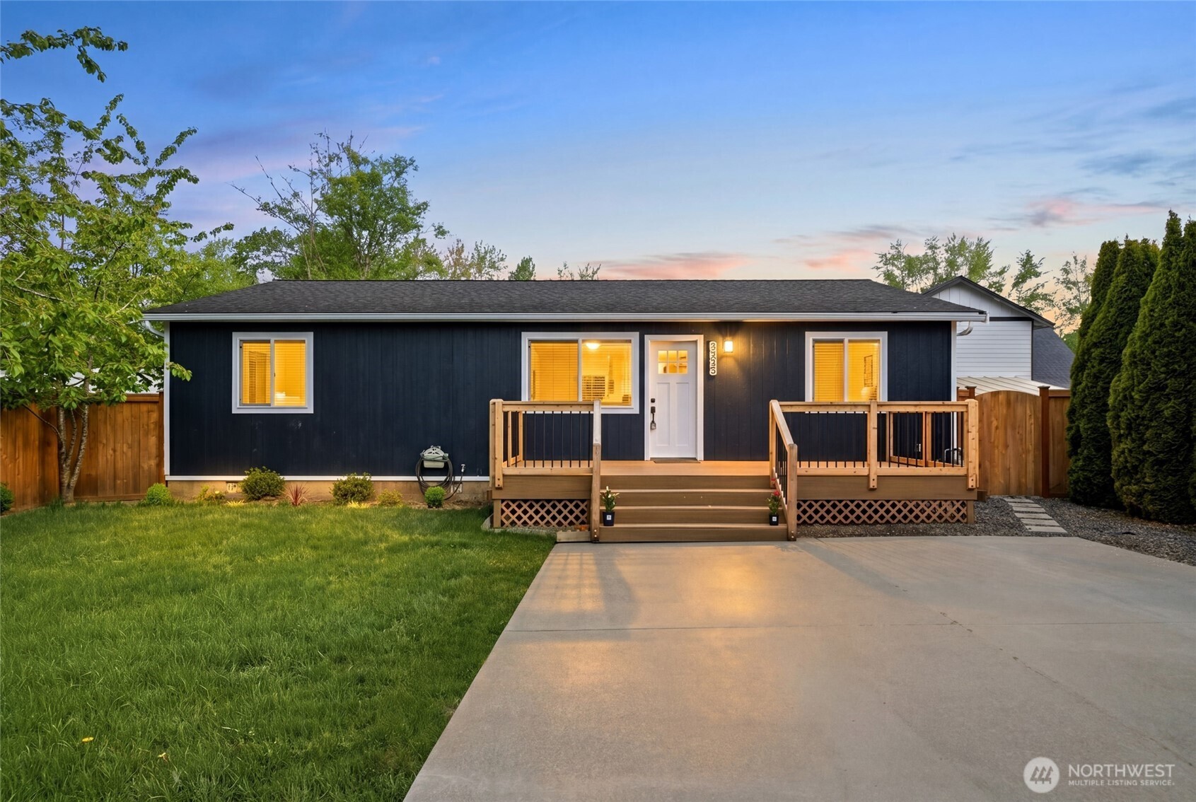 3523 Bennett Drive