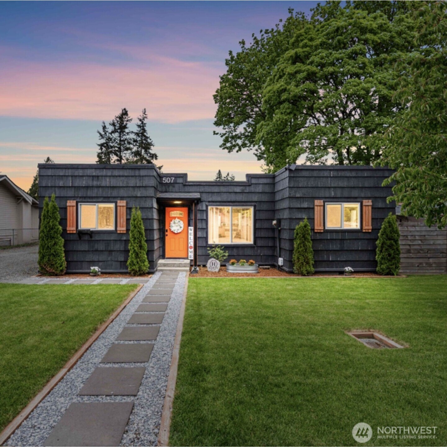 507 Violet Meadow Street