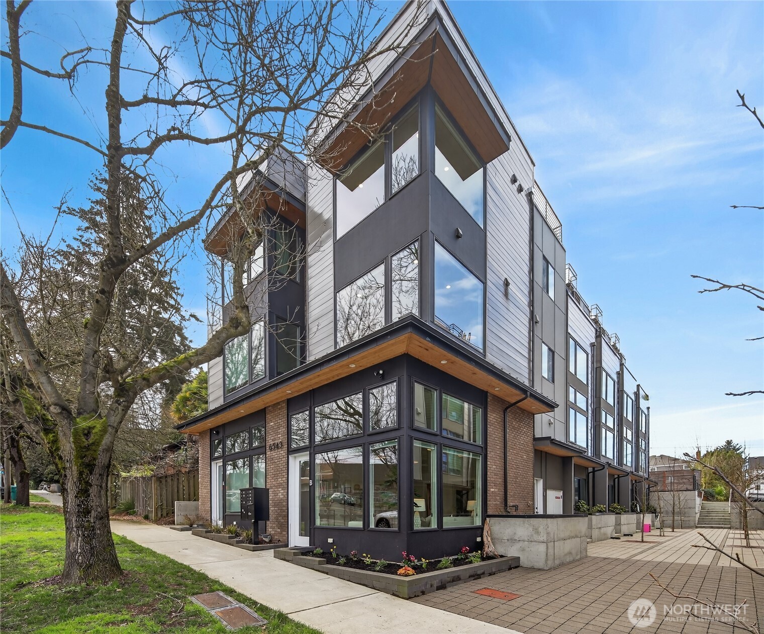 6543 35th Avenue #B