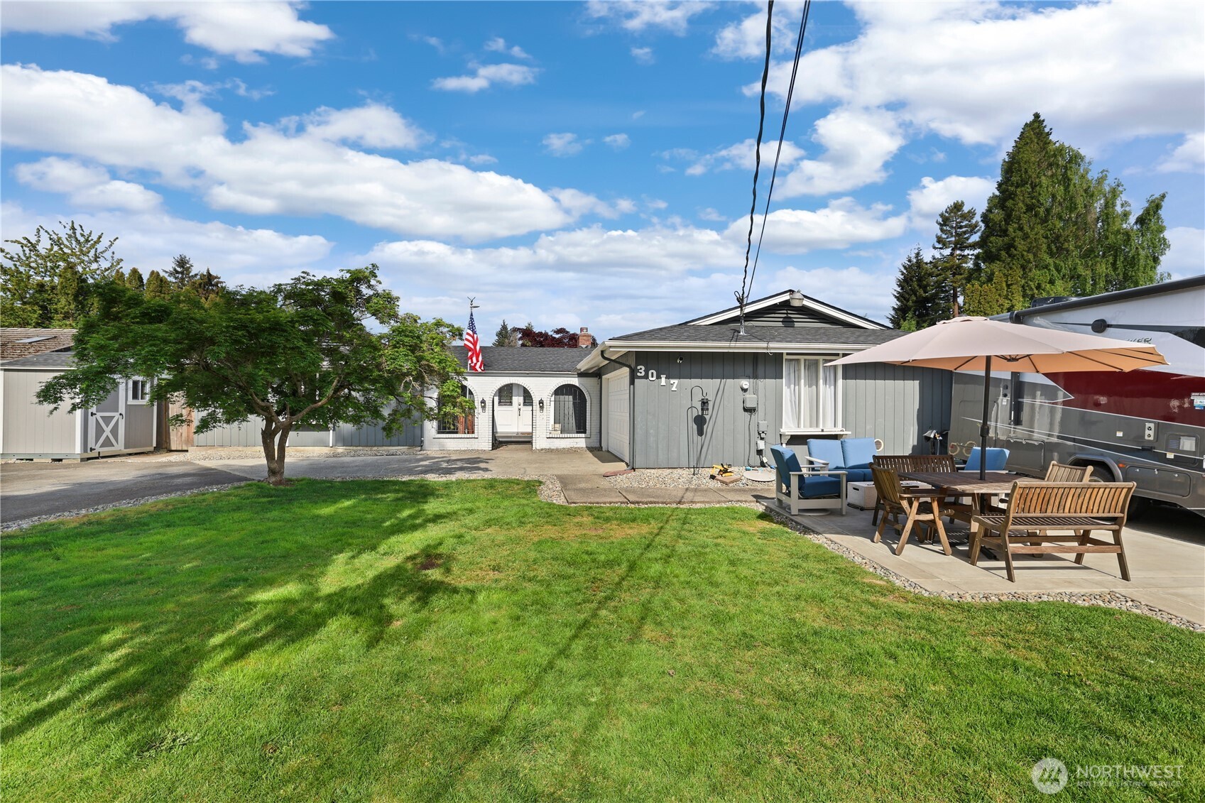 3017 Dale Lane