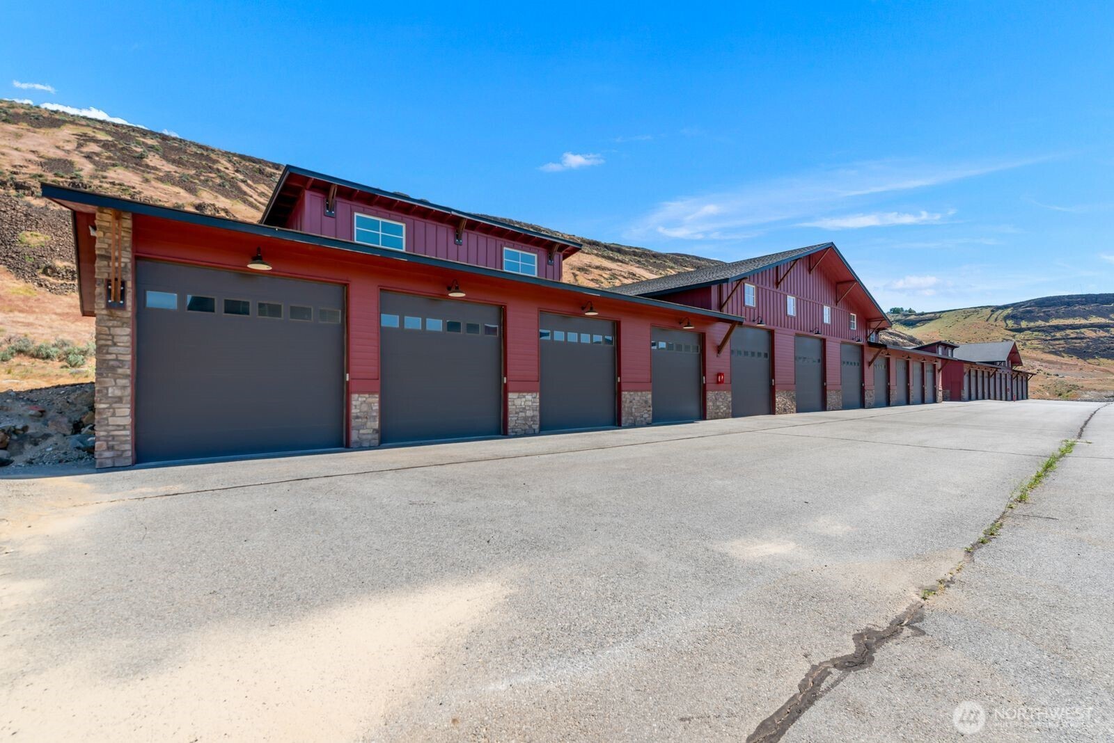 9532 Ridgeview Drive #49