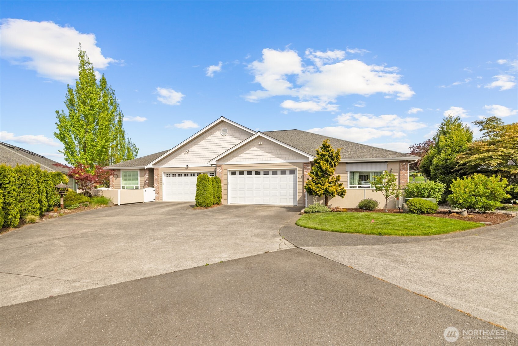 433 Big Leaf Court