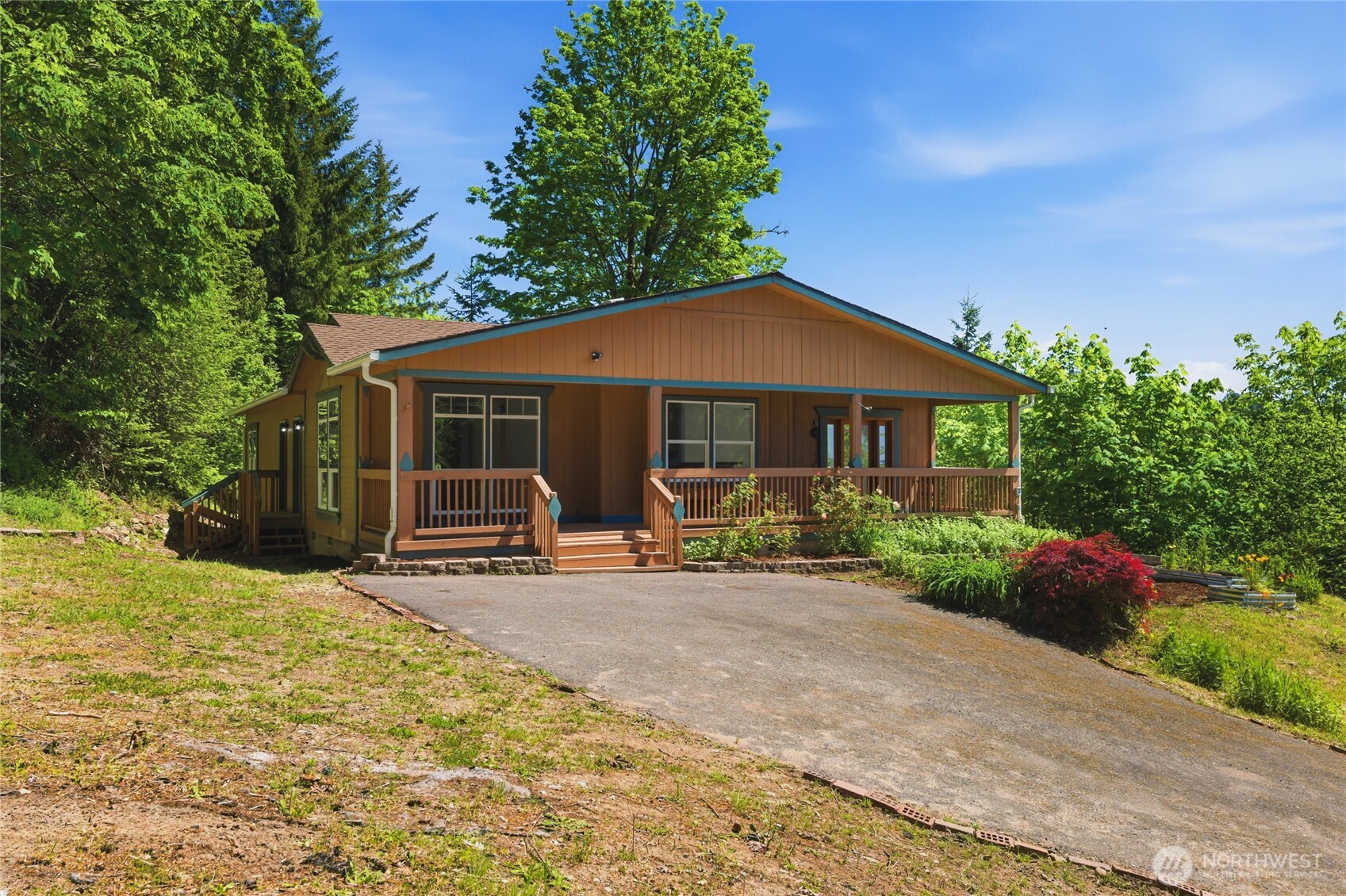 3939 Black Lake Boulevard