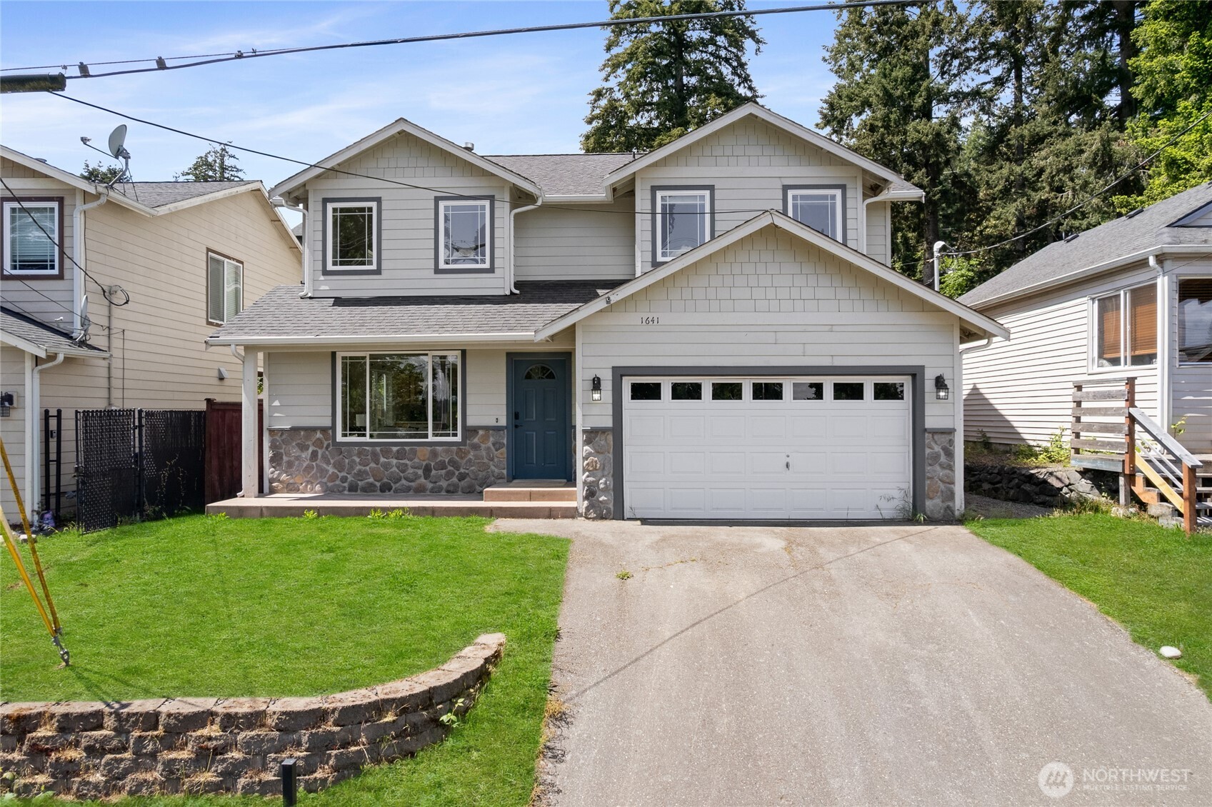 1641 Bayview Drive