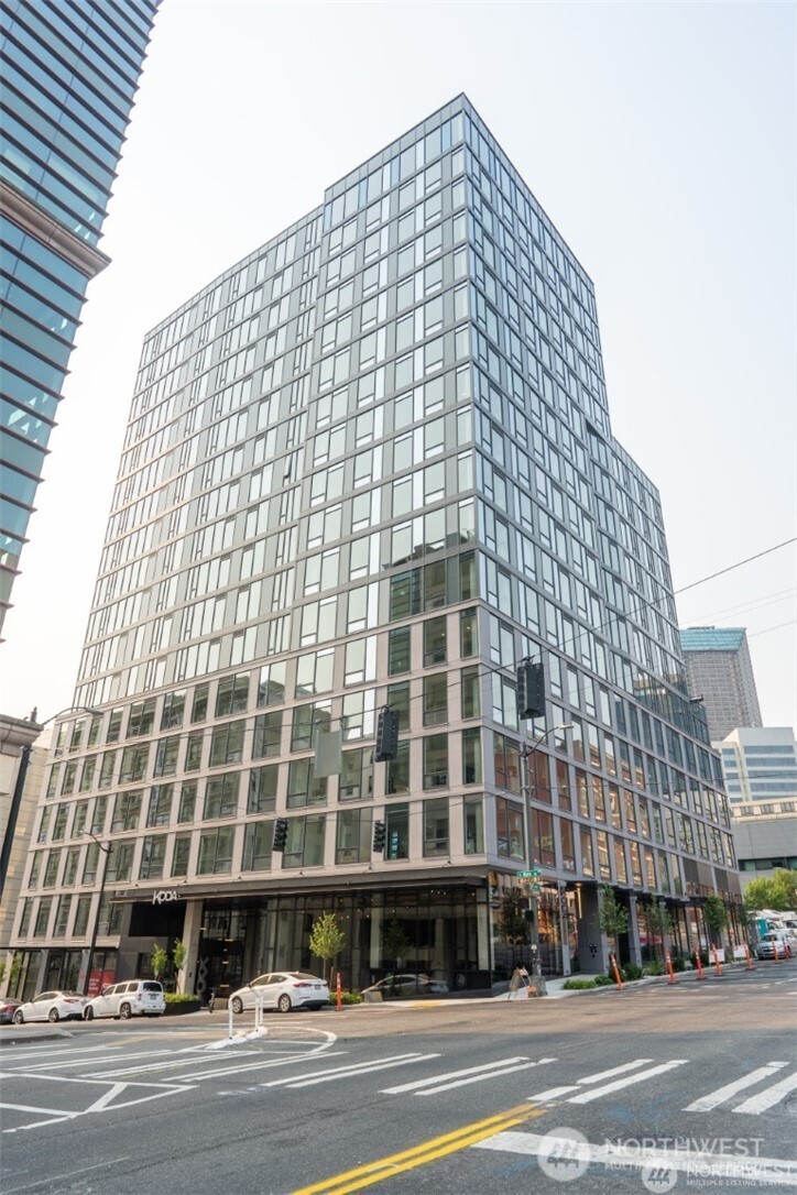 450 Main Street #1605